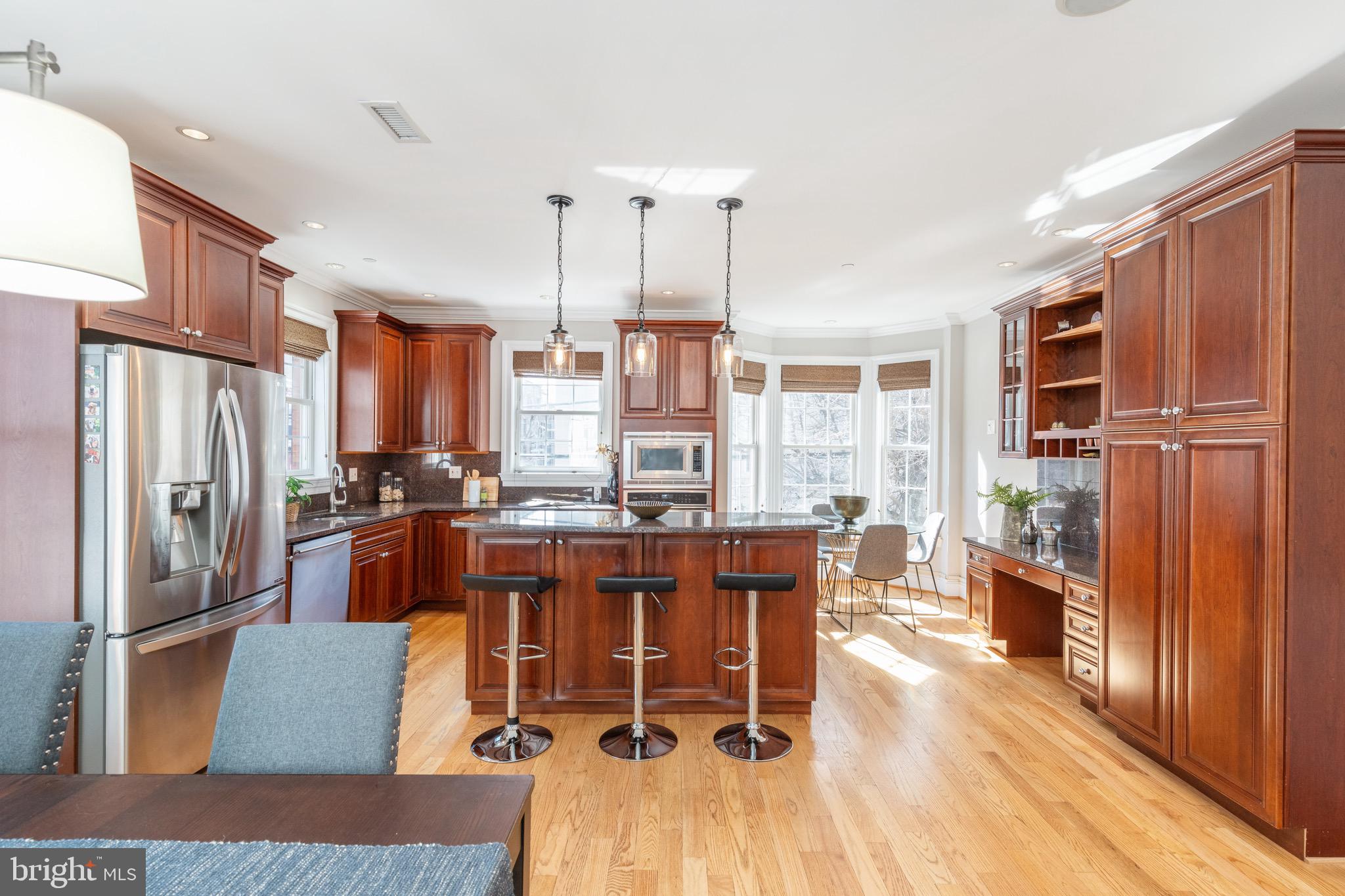 GRADUATE HOSPITAL - Residential