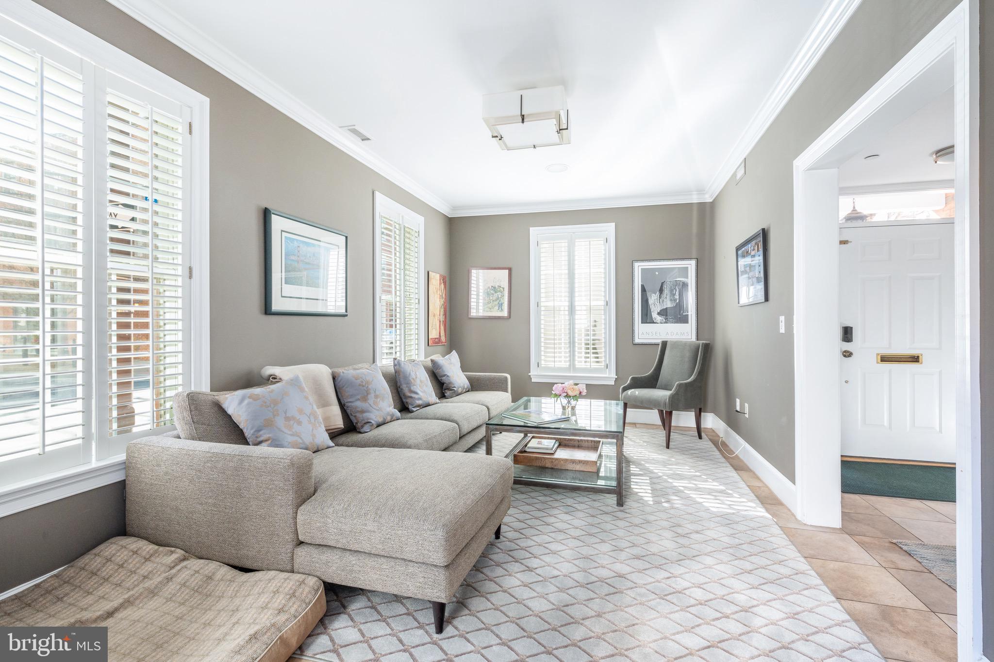 GRADUATE HOSPITAL - Residential