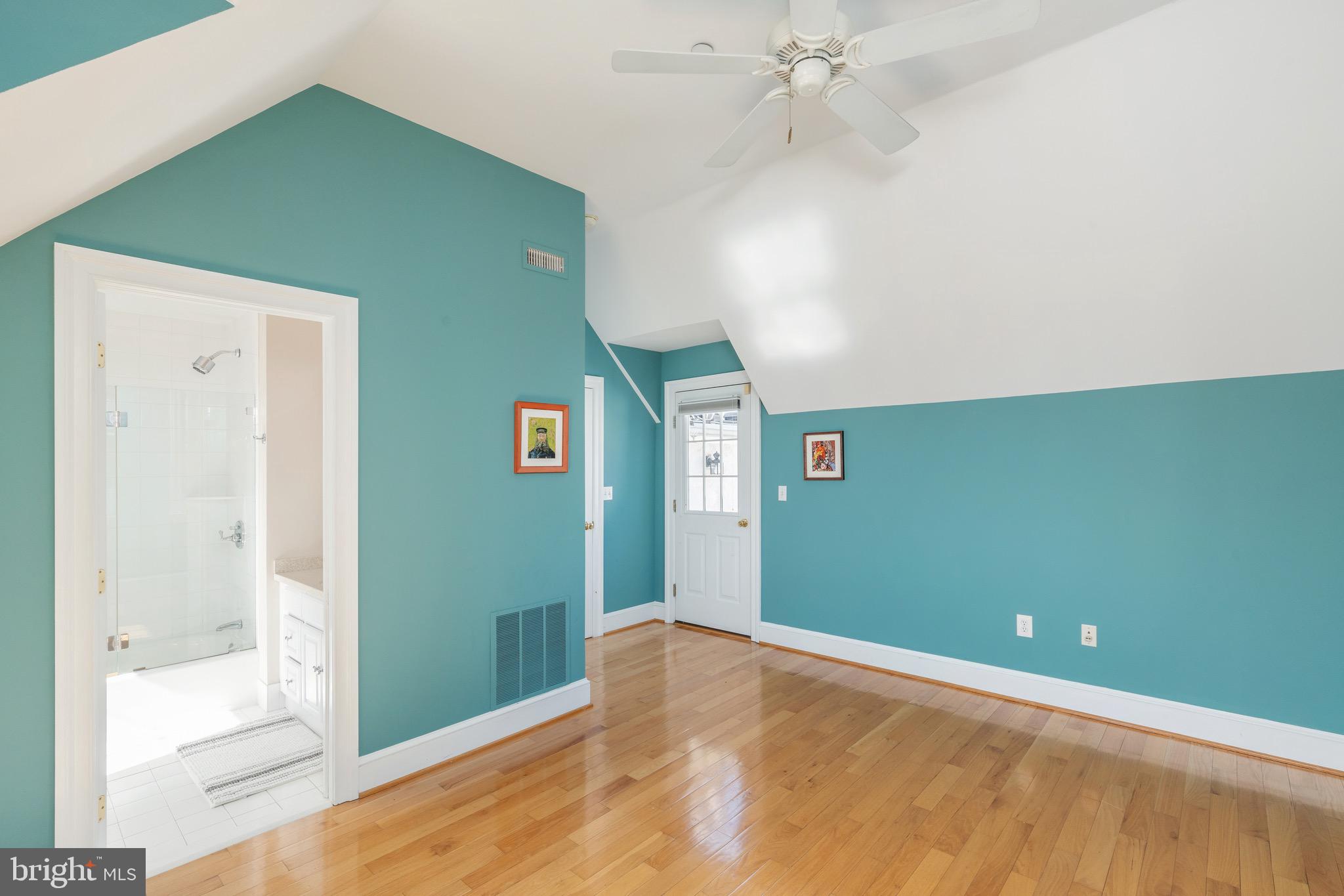 GRADUATE HOSPITAL - Residential