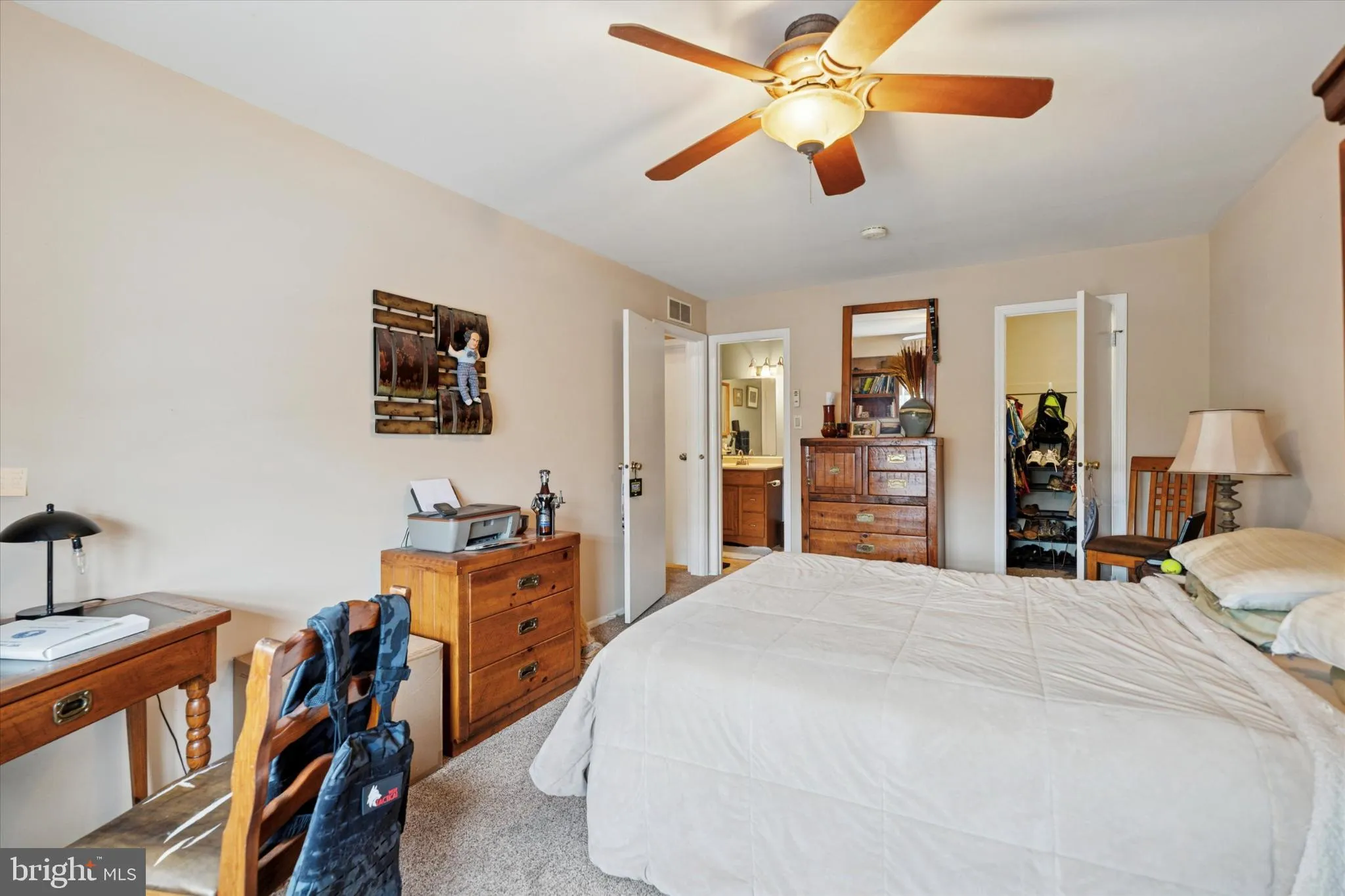 Newtown, Pennsylvania 18940, United States, 2 Bedrooms Bedrooms, ,1 BathroomBathrooms,Residential,Active,233002