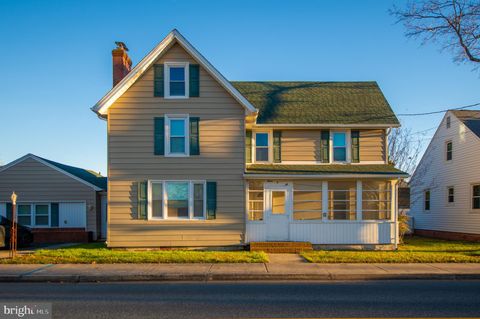 Homes For Sale - 306 N Main Street<br/> HEBRON, MD 21830