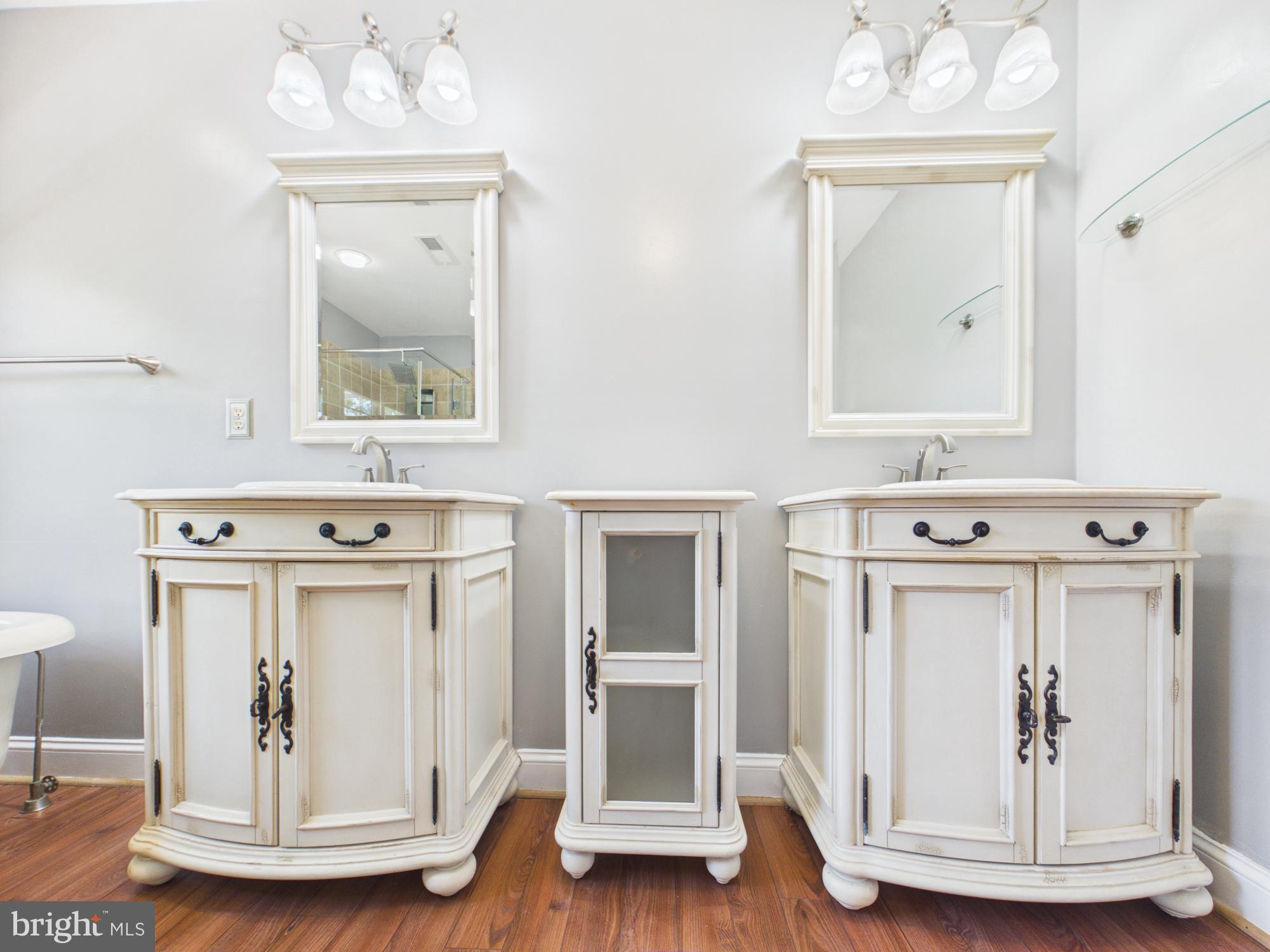 KINGSBROOKE - Residential