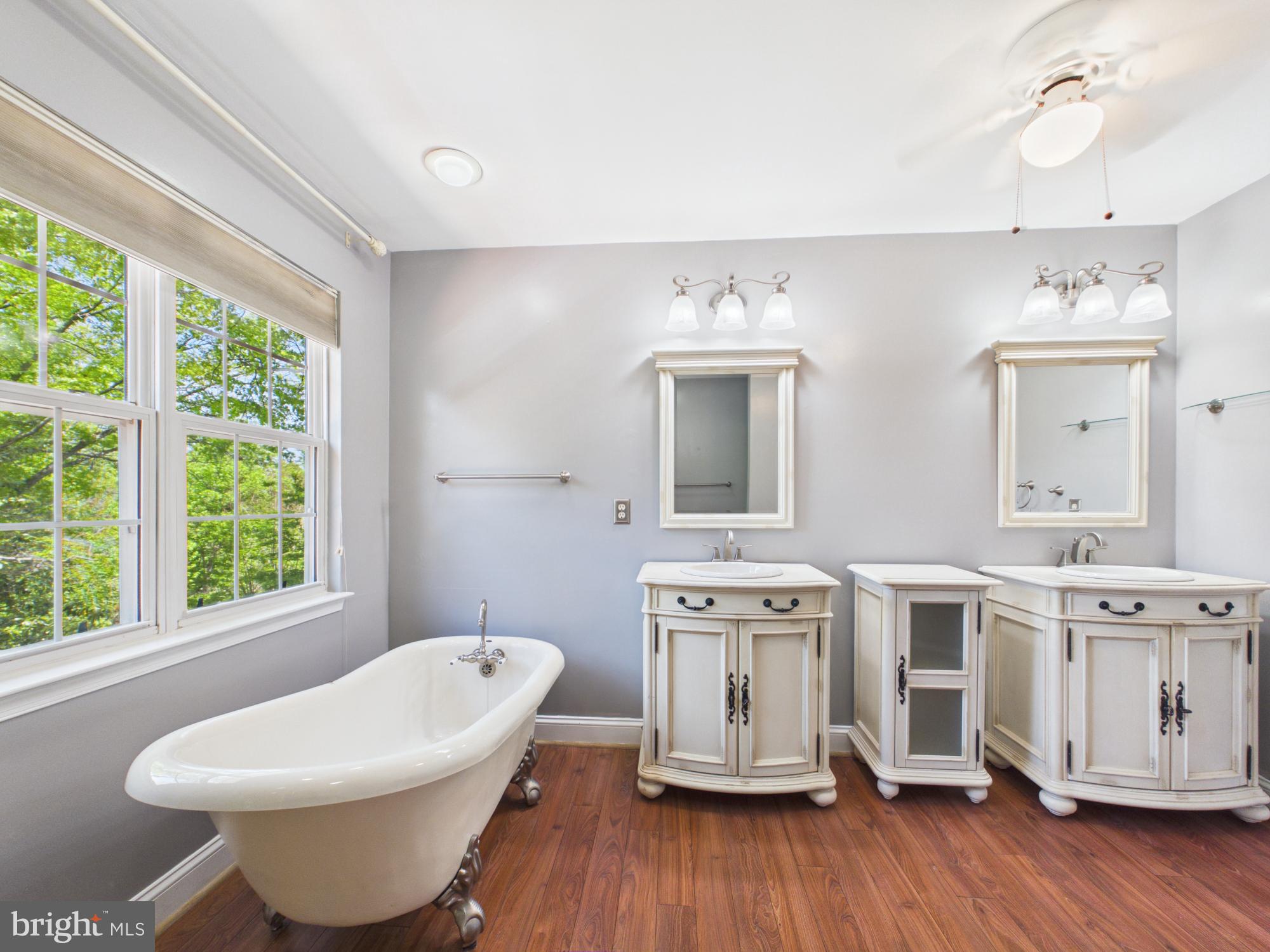 KINGSBROOKE - Residential