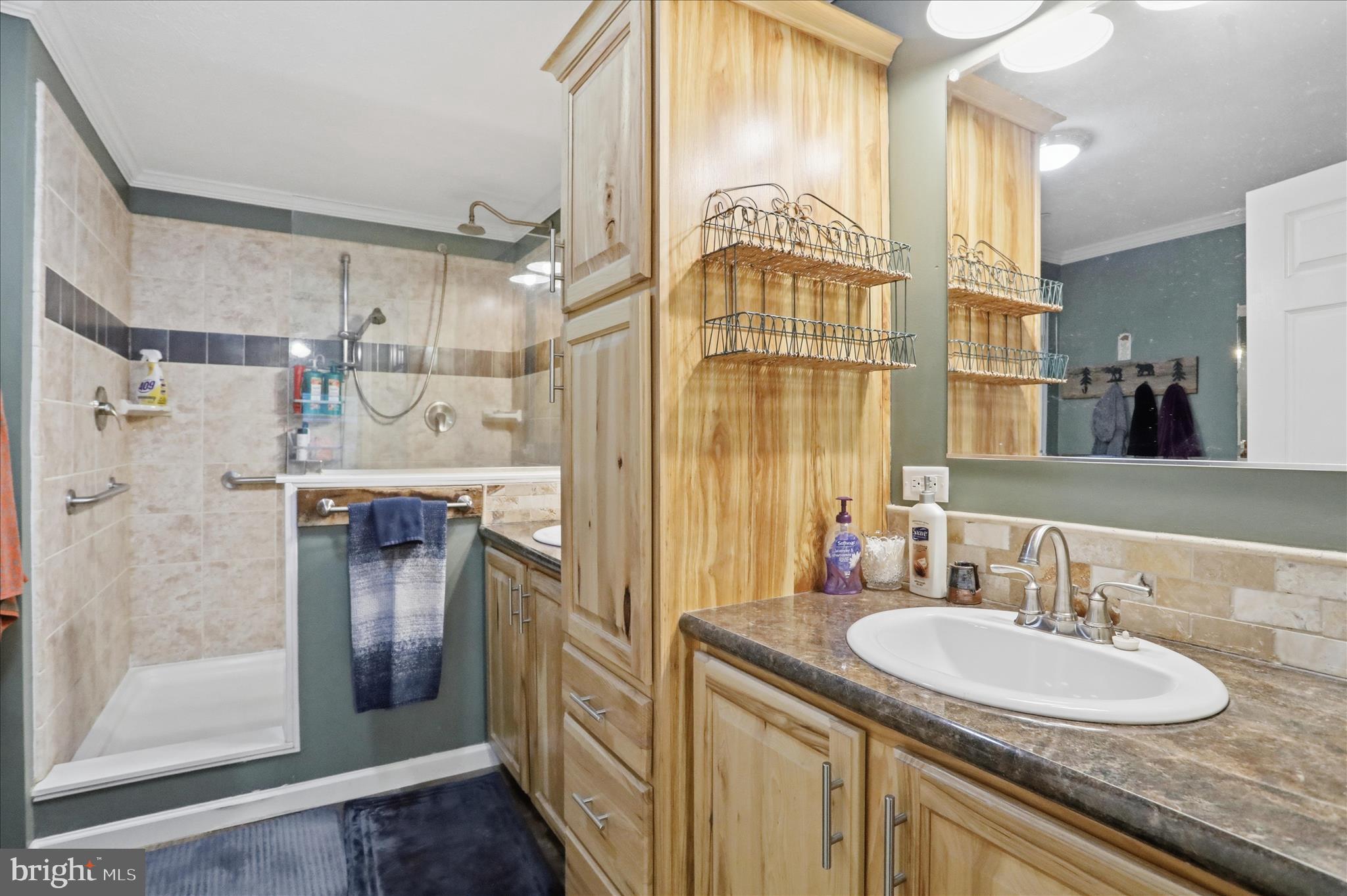HEMLOCK ACRES - Residential