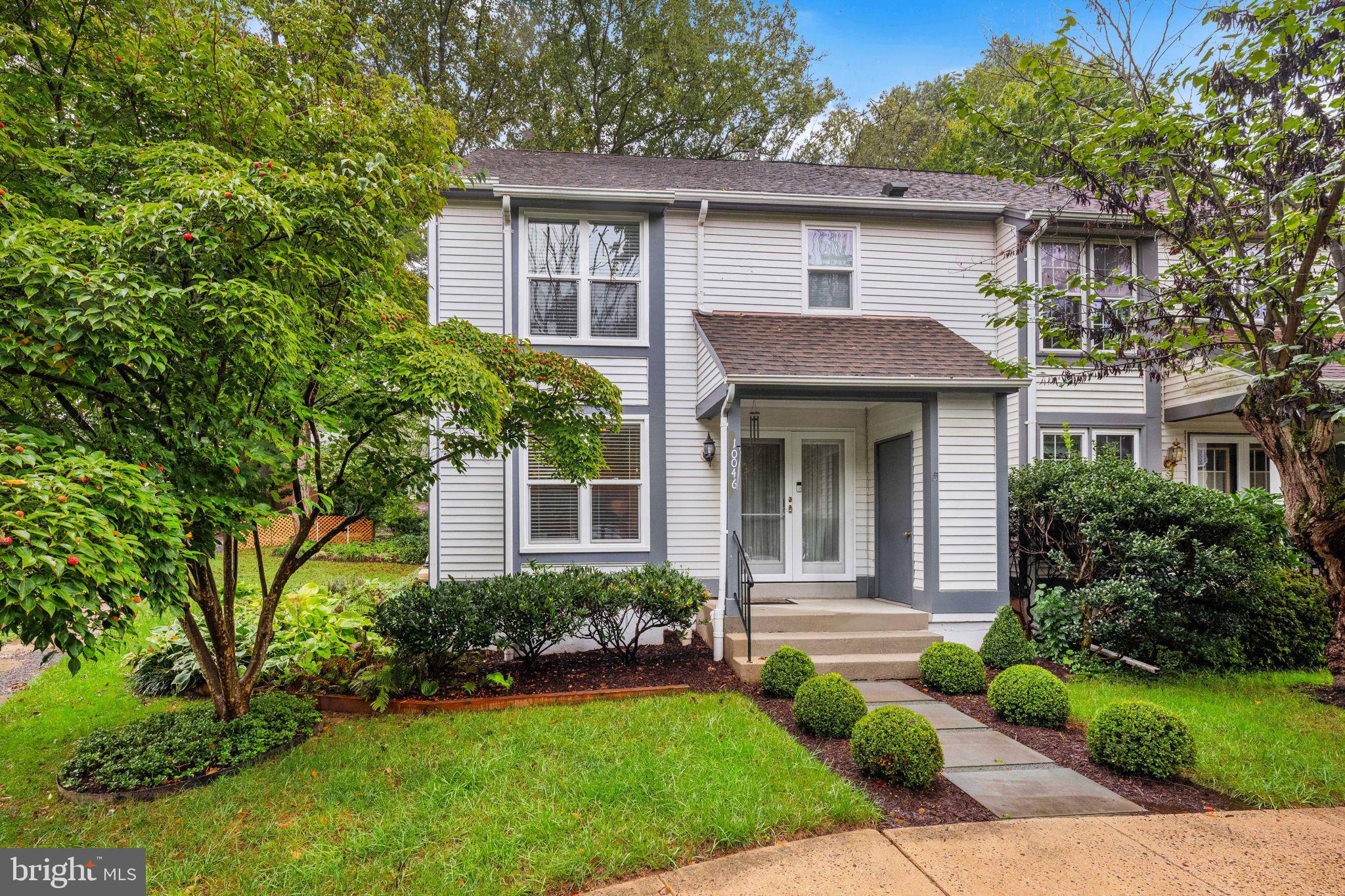 10046 BEACON POND LANE