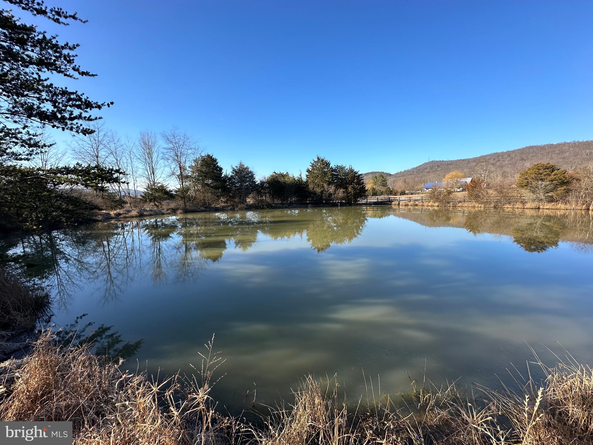 DILLONS RIDGE - Land