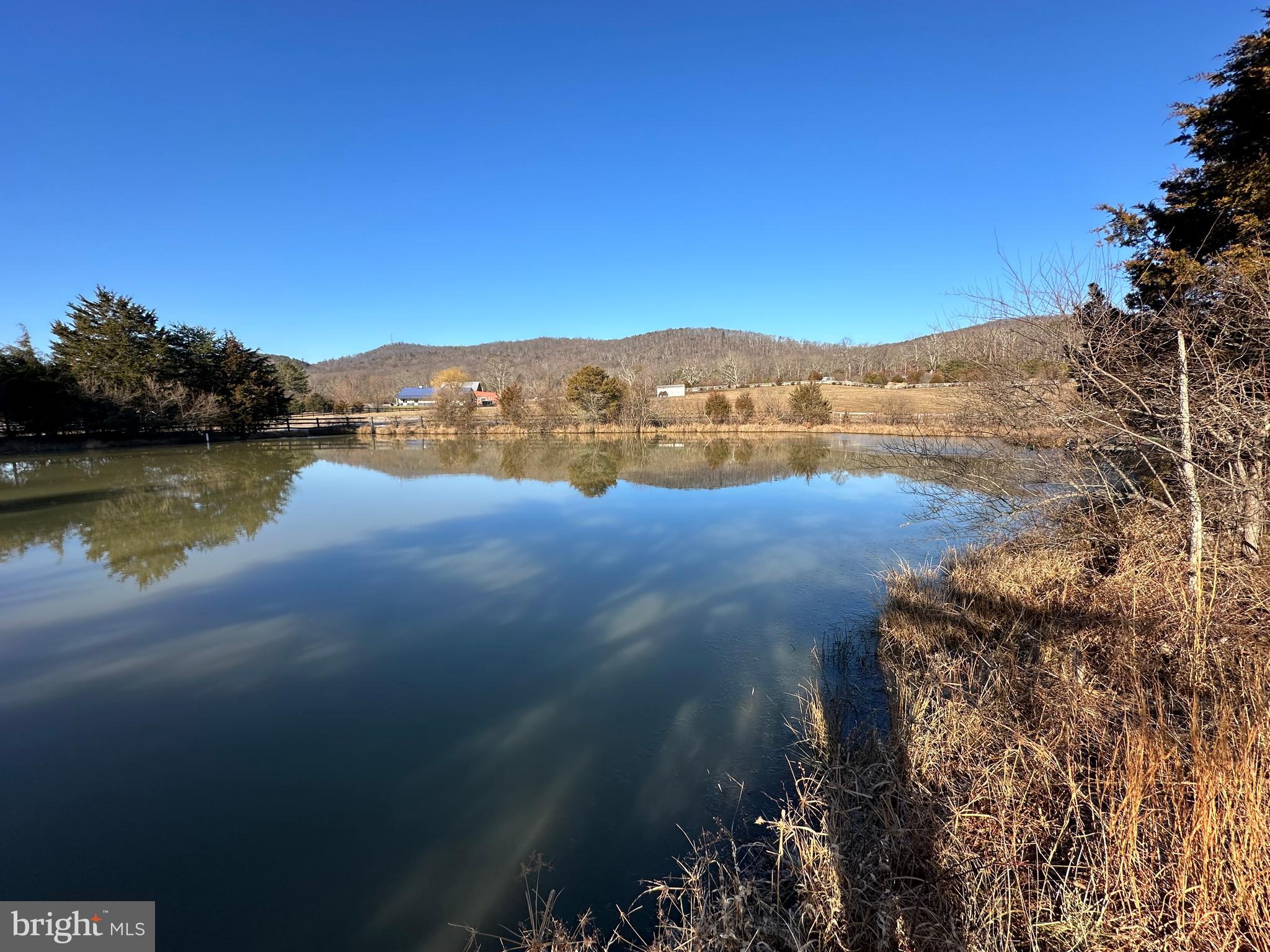 DILLONS RIDGE - Land