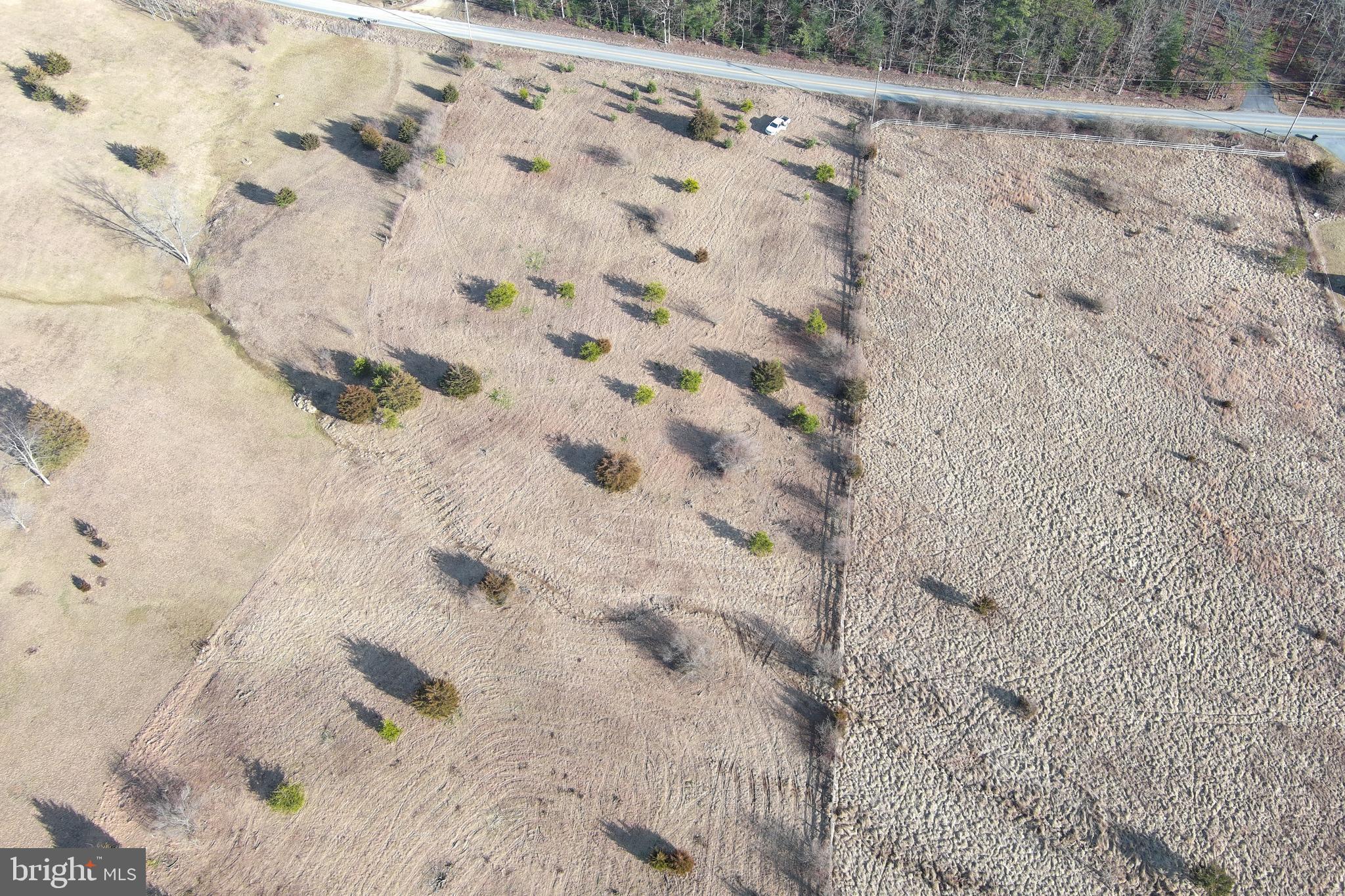 DILLONS RIDGE - Land