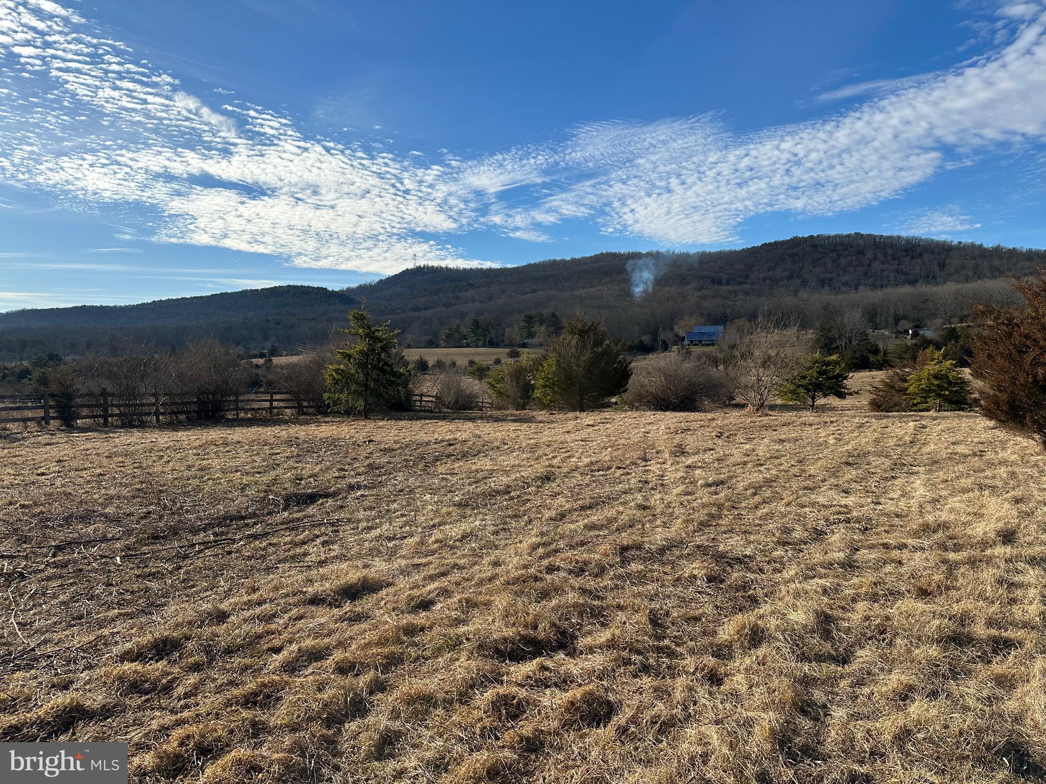 DILLONS RIDGE - Land