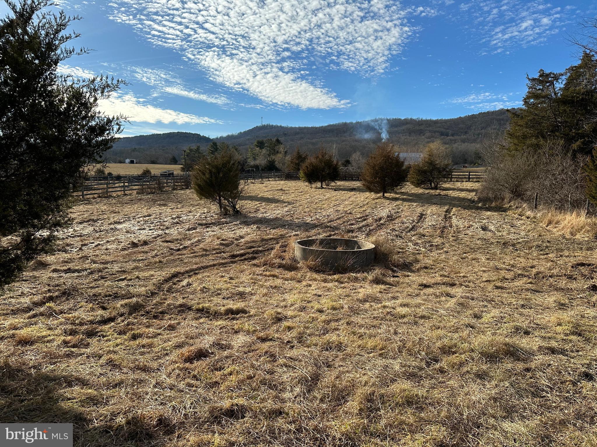 DILLONS RIDGE - Land