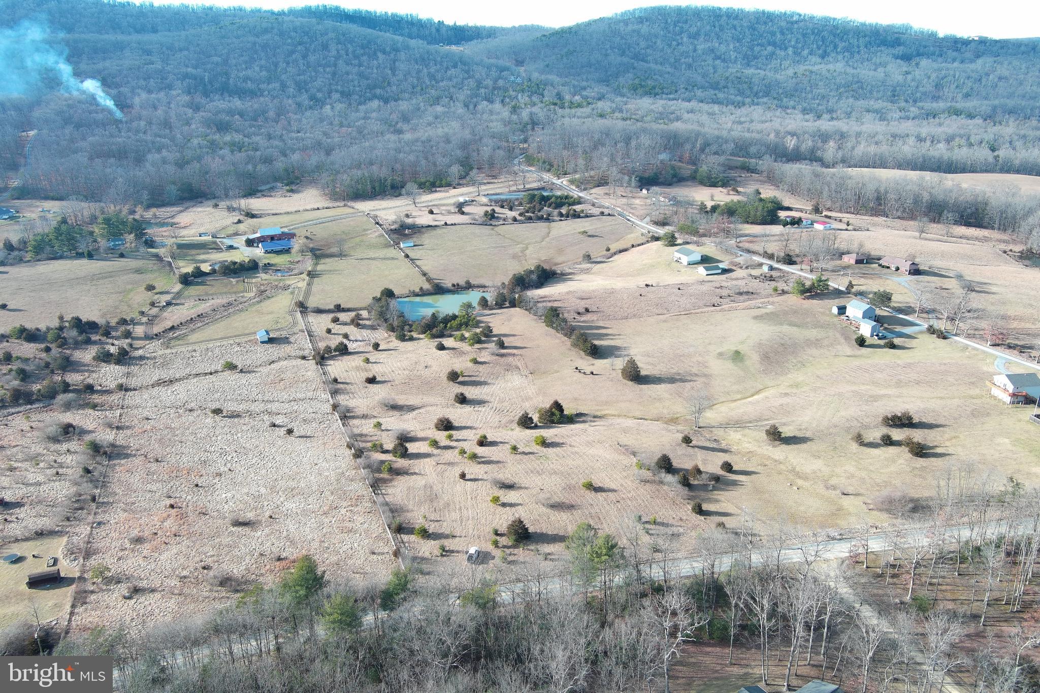 DILLONS RIDGE - Land