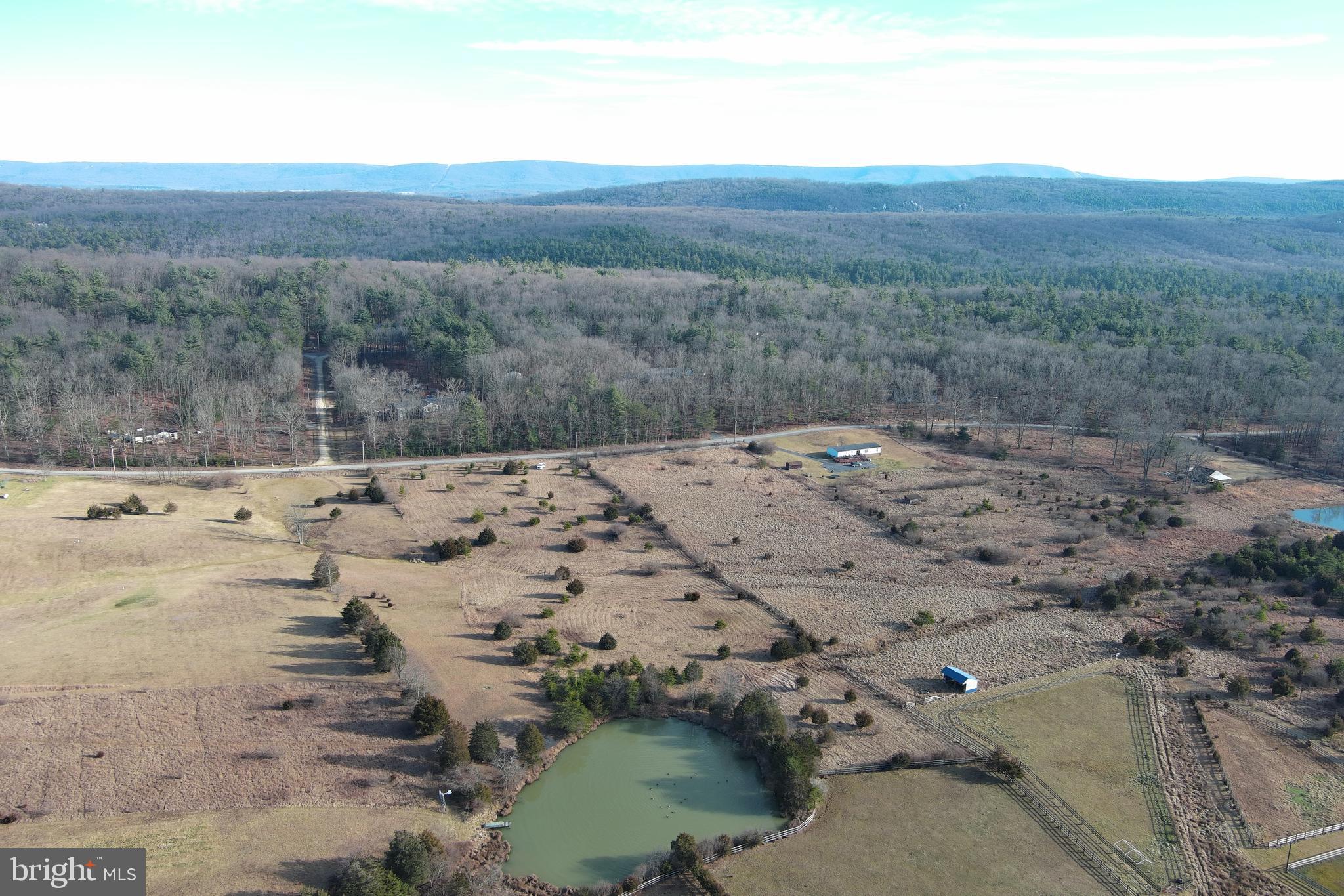 DILLONS RIDGE - Land