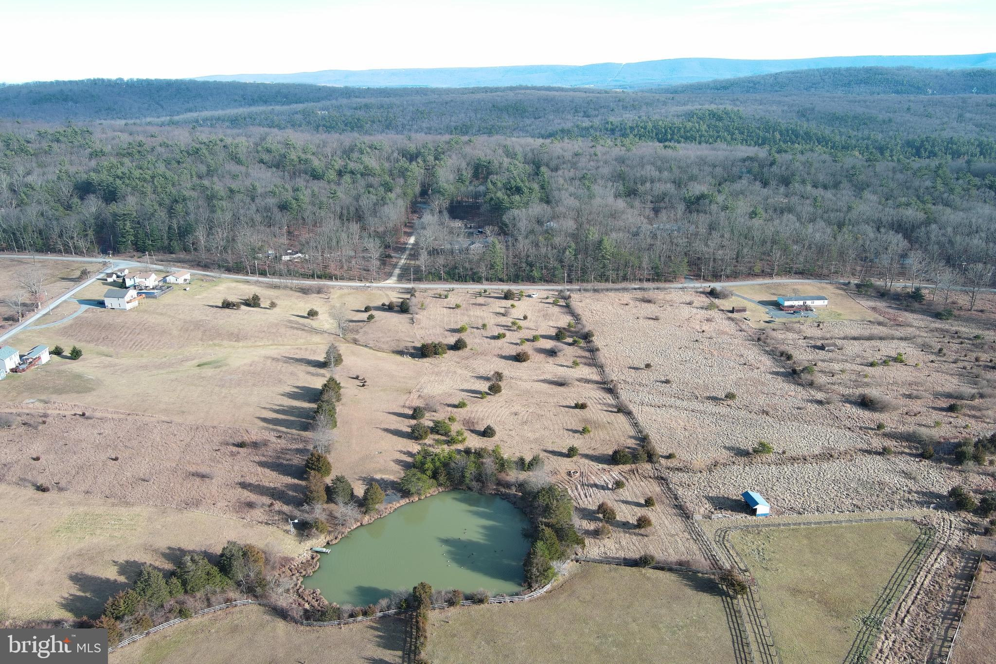 DILLONS RIDGE - Land