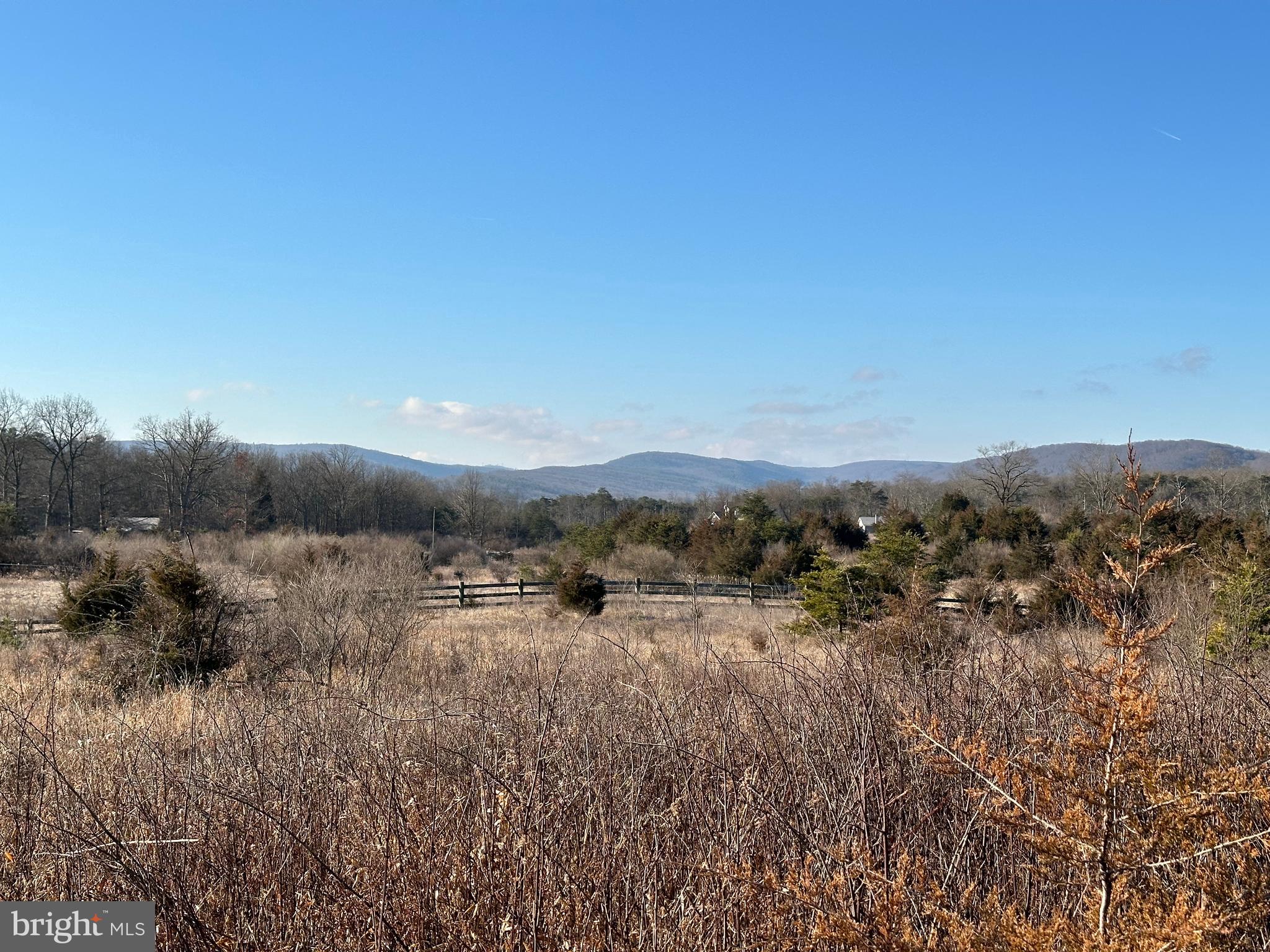 DILLONS RIDGE - Land