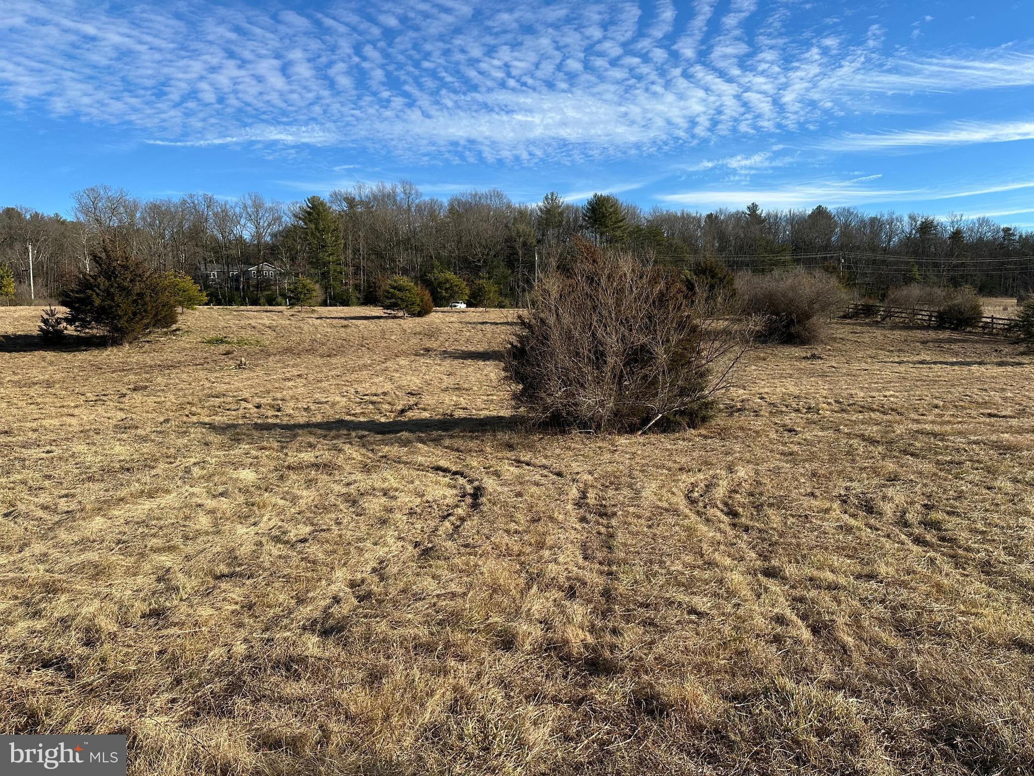 DILLONS RIDGE - Land