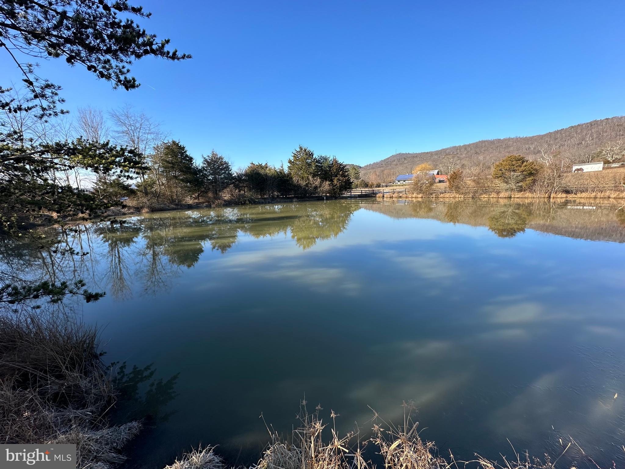 DILLONS RIDGE - Land