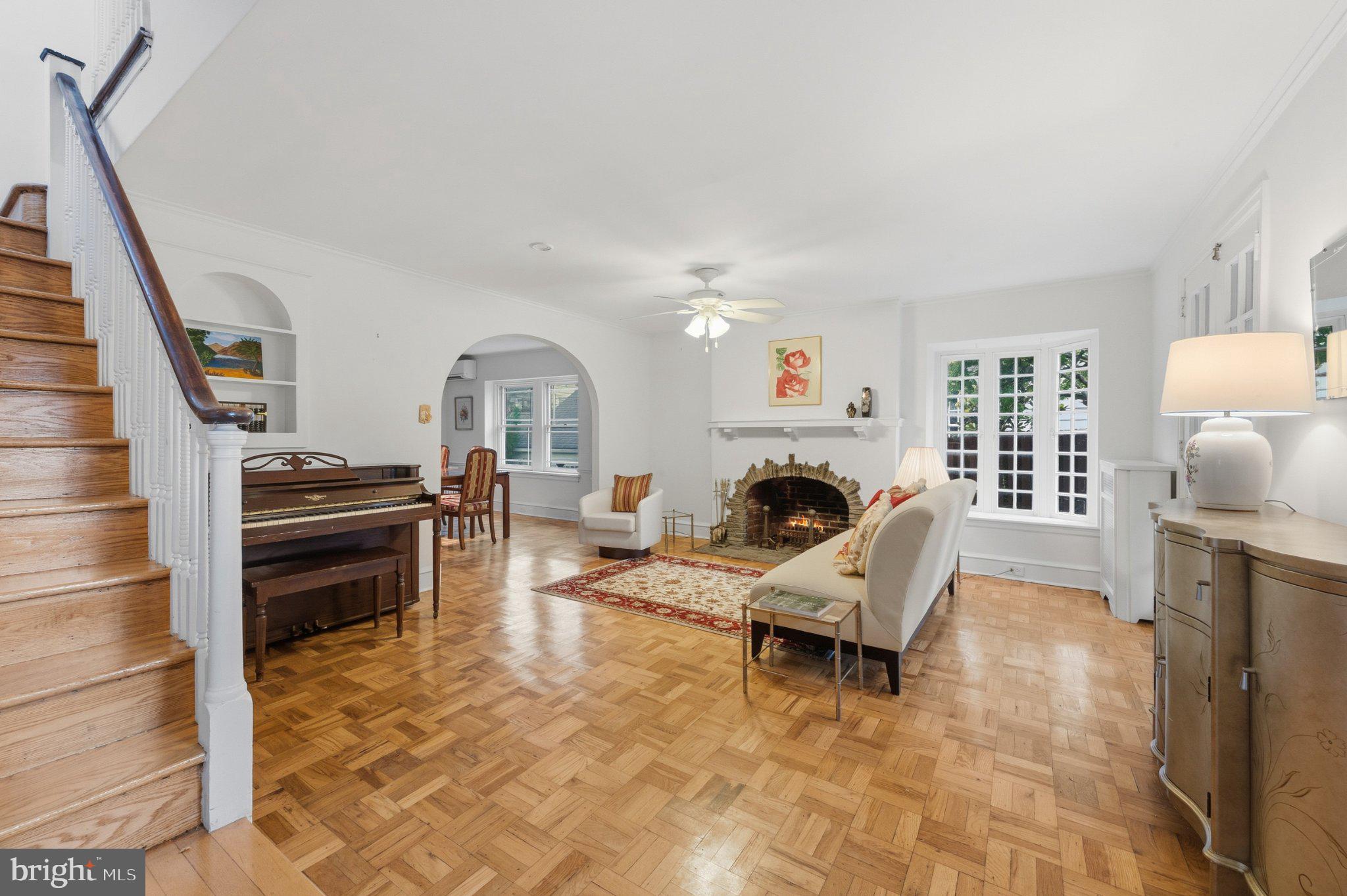 1410 GREYWALL LANE
