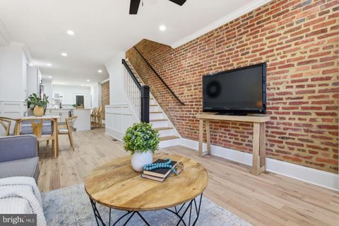 Homes For Sale - 808 S Highland Avenue<br/> BALTIMORE, MD 21224