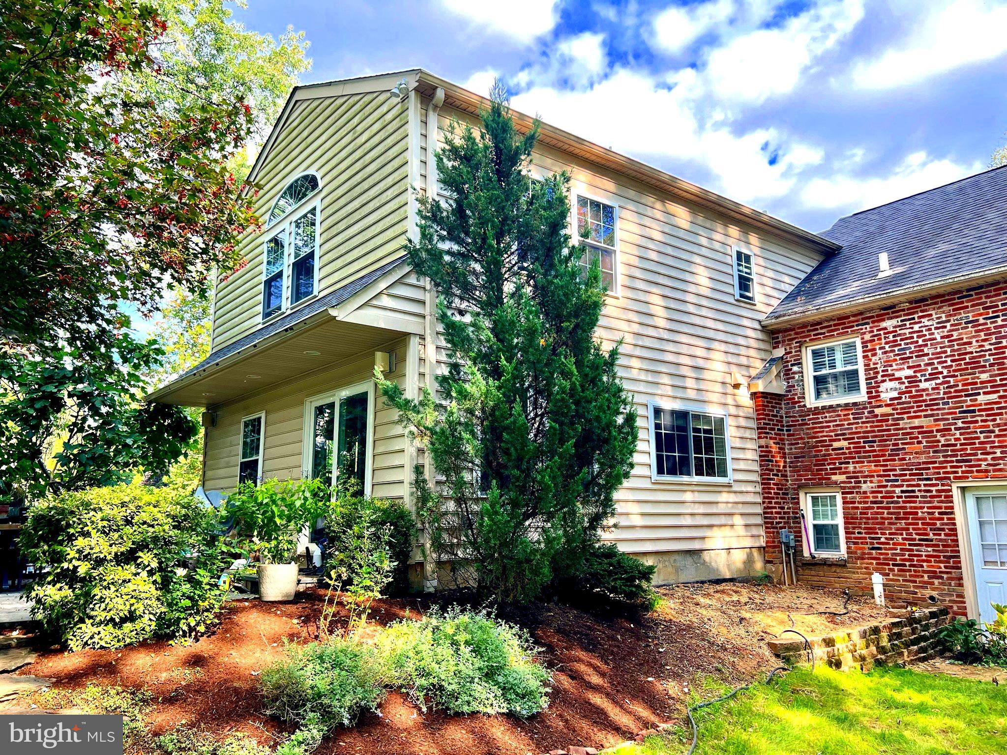 22 SALISBURY LANE