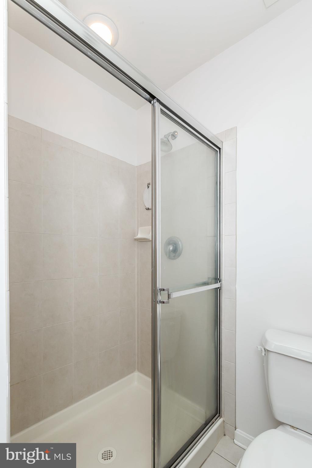 LOCUST POINT - Residential