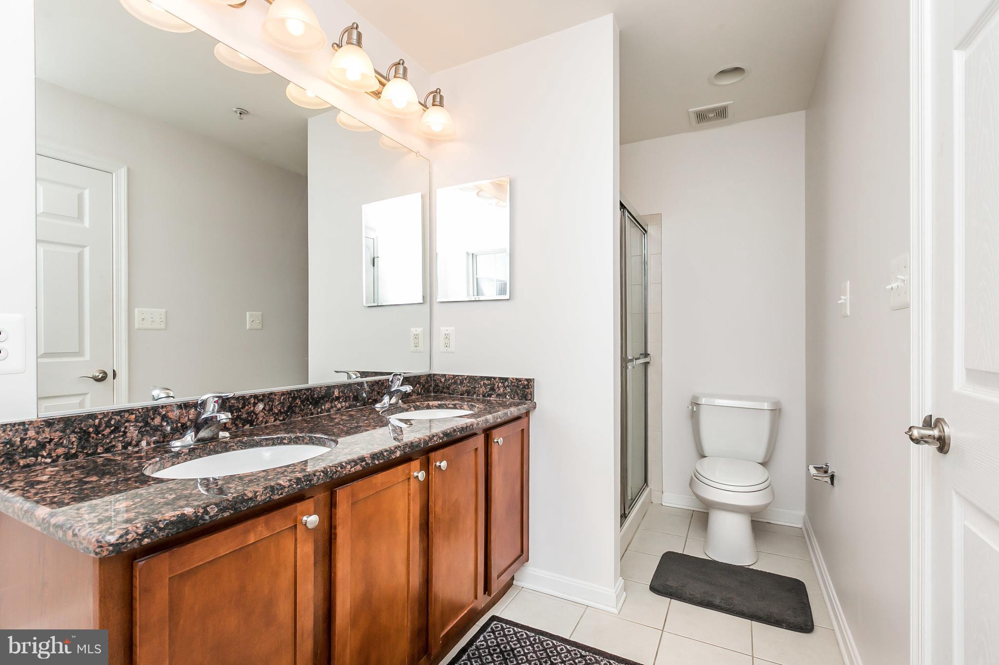 LOCUST POINT - Residential