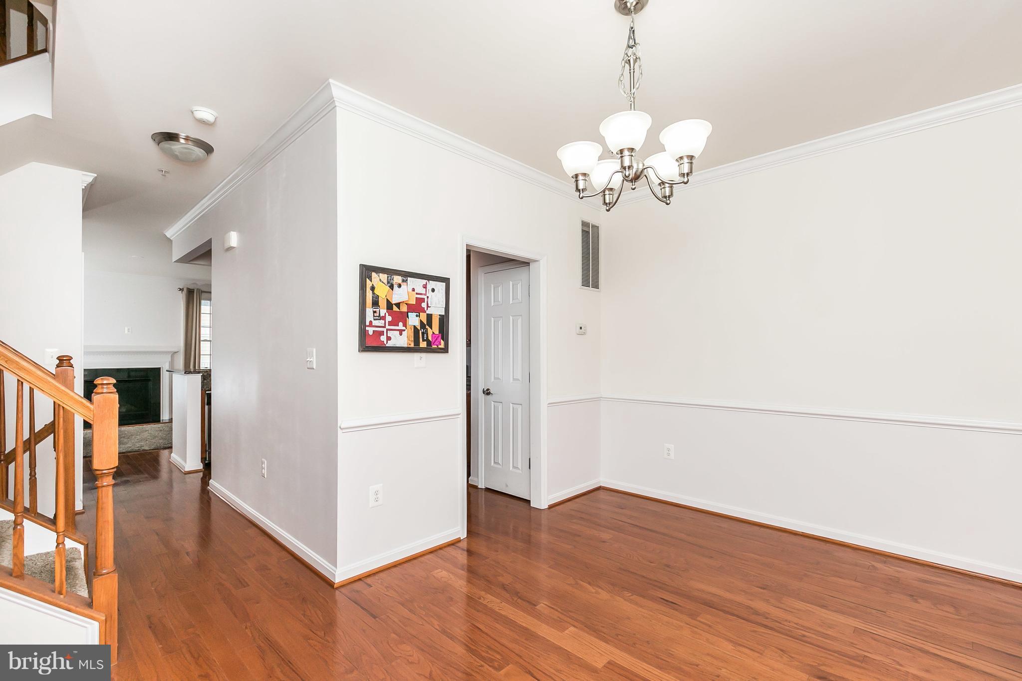 LOCUST POINT - Residential