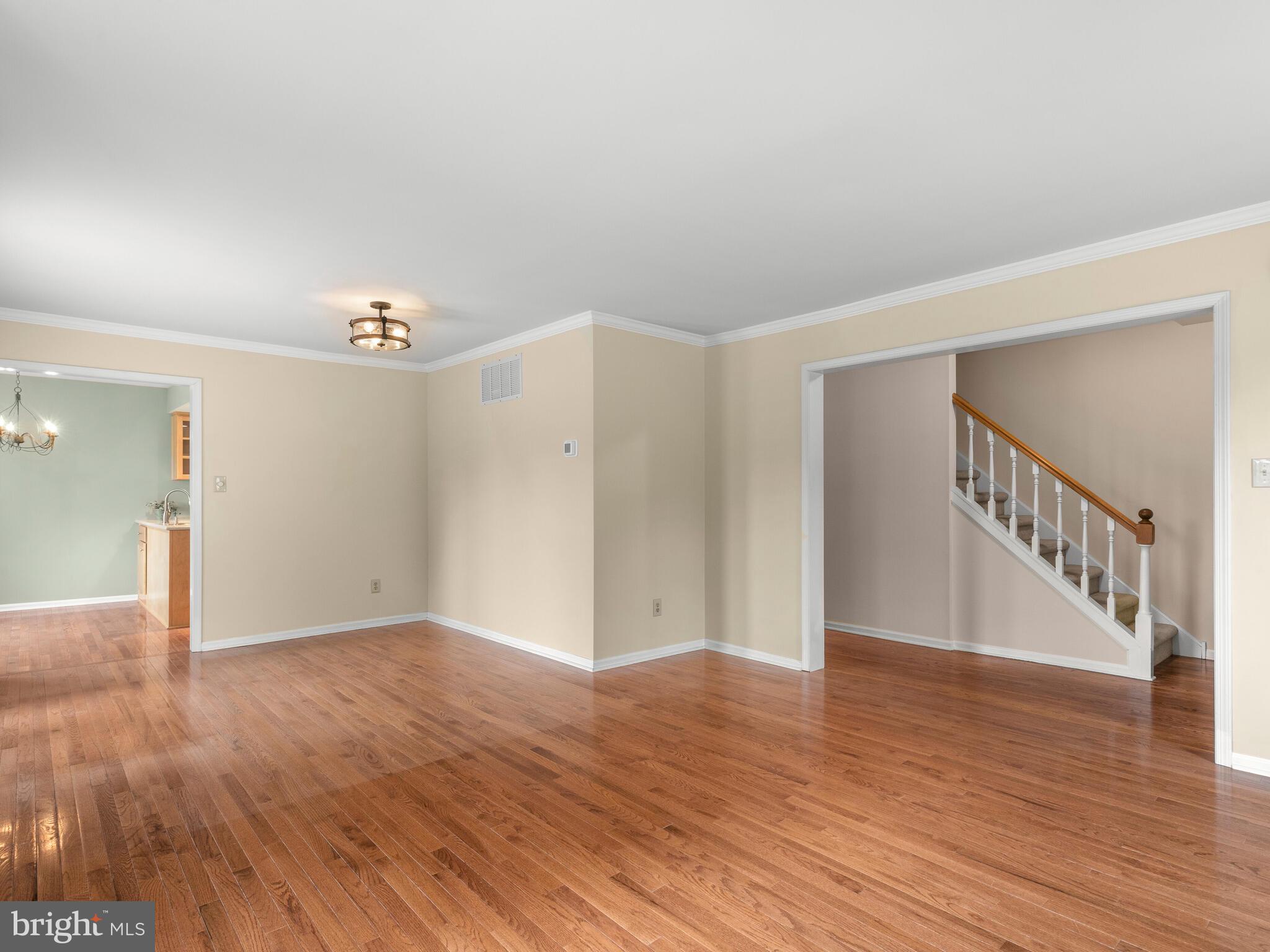 TWIN HILLS - Residential Lease