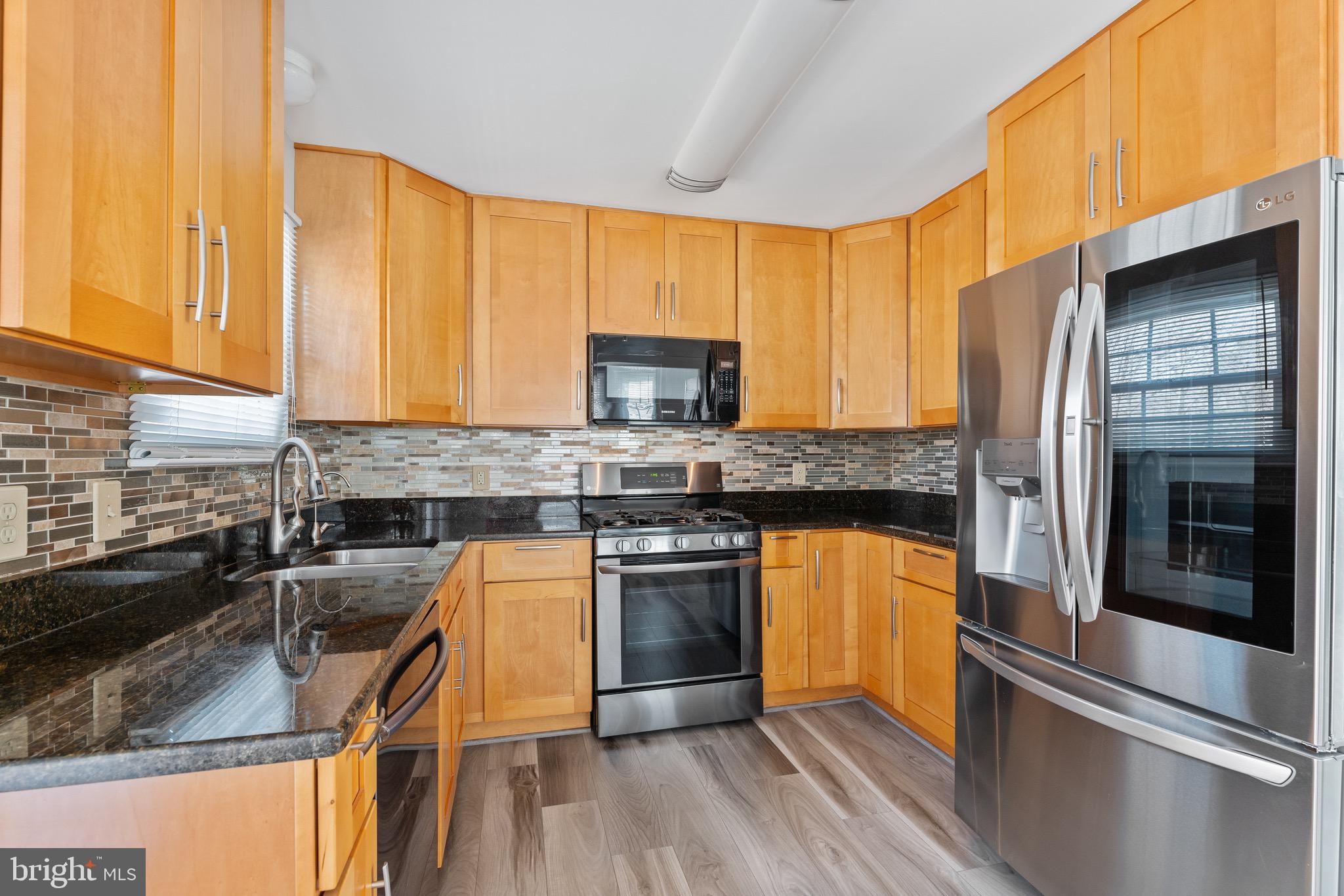 ASHLEIGH PARK SOUTH - Residential