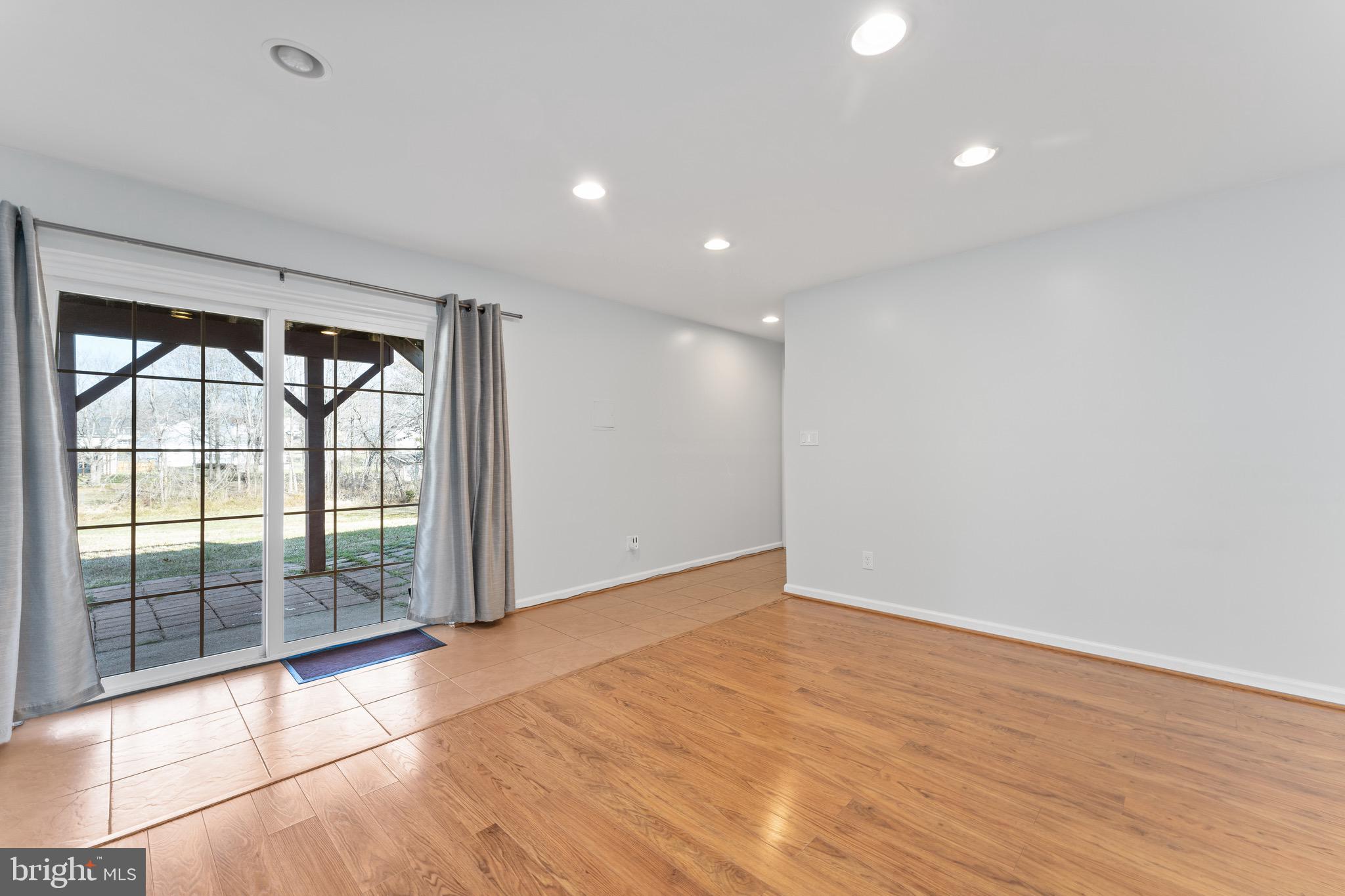 ASHLEIGH PARK SOUTH - Residential