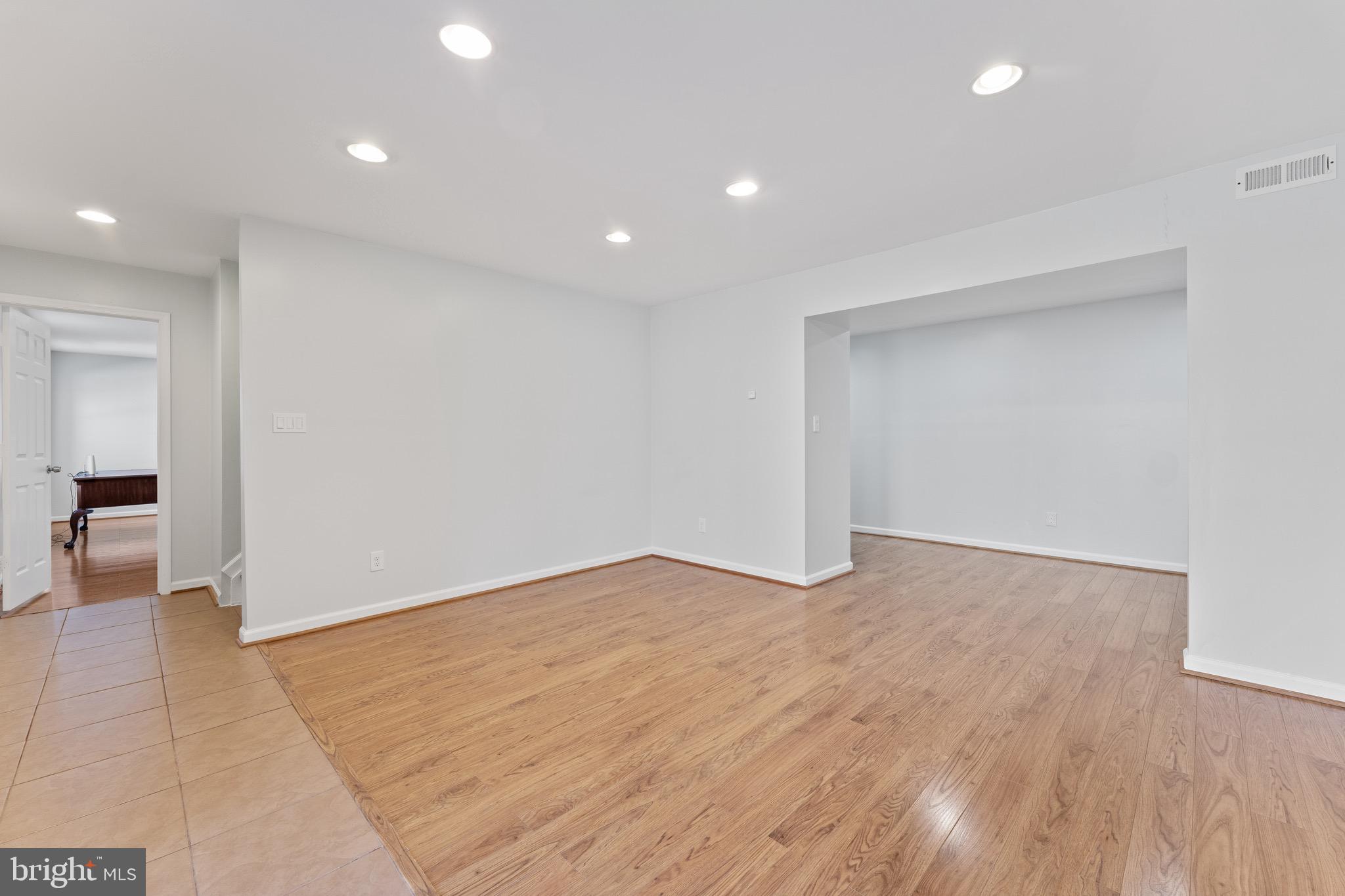 ASHLEIGH PARK SOUTH - Residential