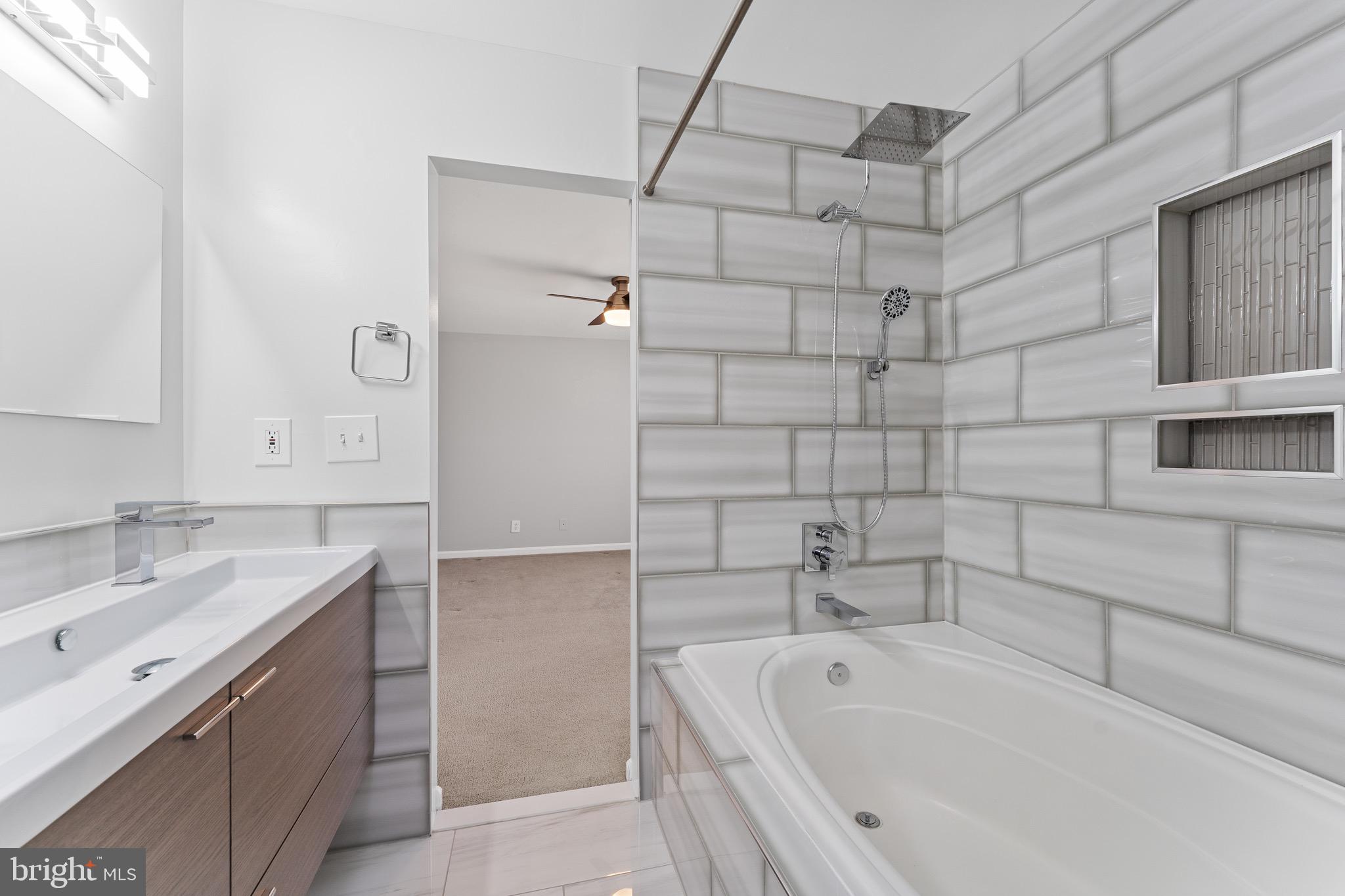 ASHLEIGH PARK SOUTH - Residential