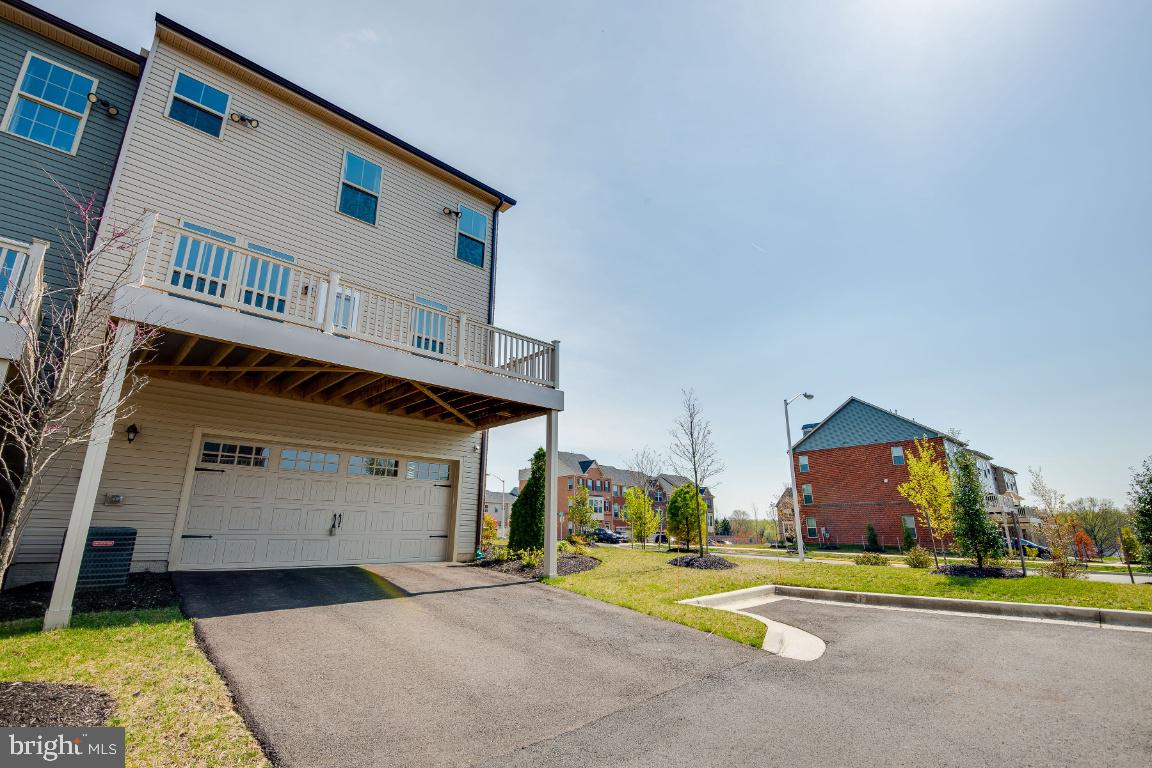 NORBOURNE PARK - Residential