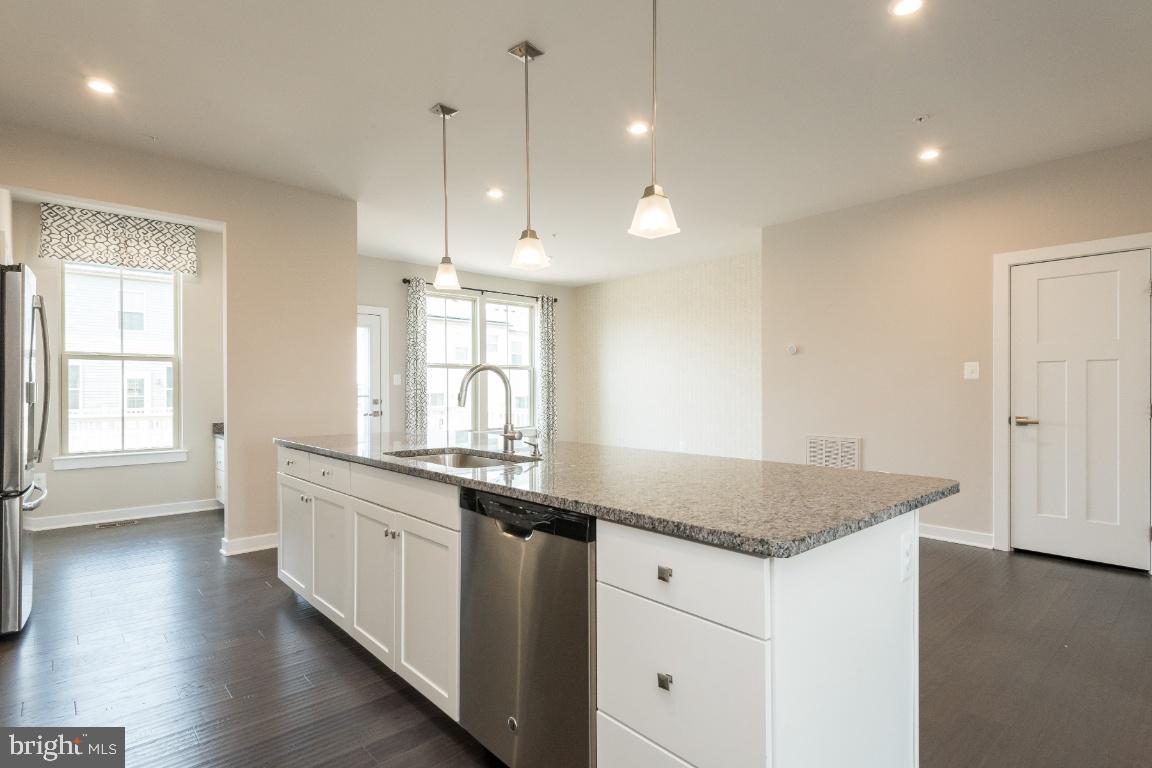 NORBOURNE PARK - Residential