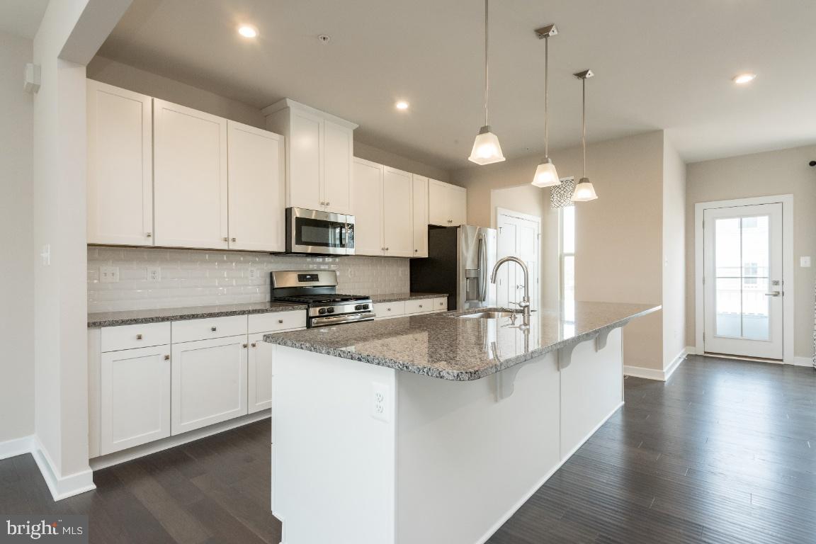 NORBOURNE PARK - Residential