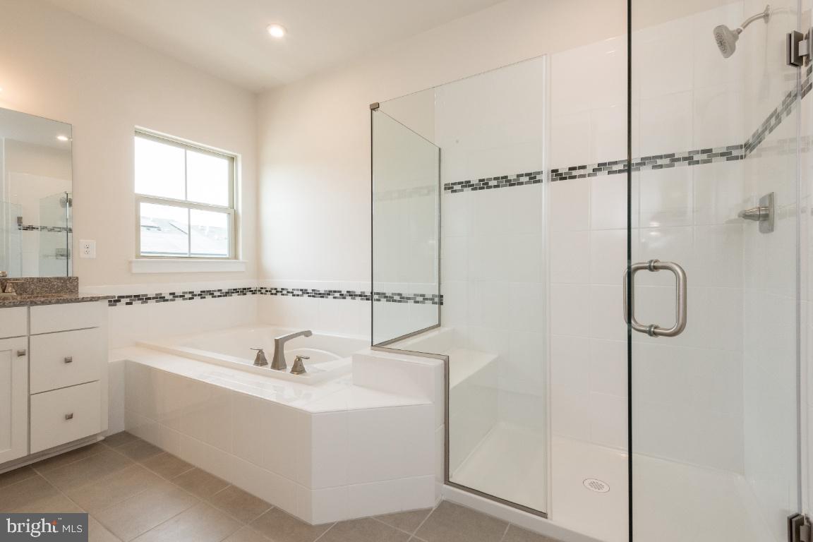 NORBOURNE PARK - Residential