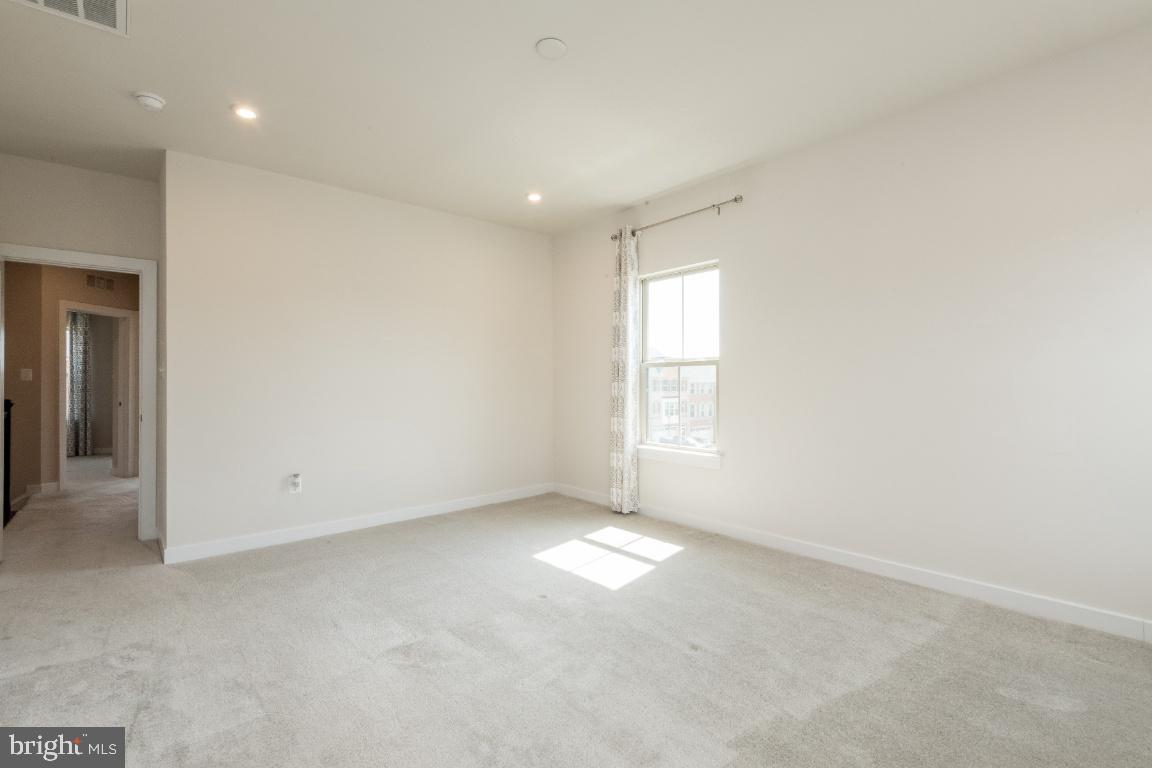 NORBOURNE PARK - Residential