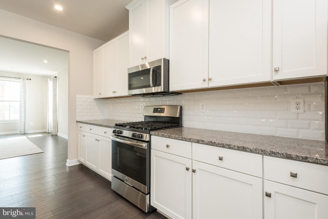 NORBOURNE PARK - Residential