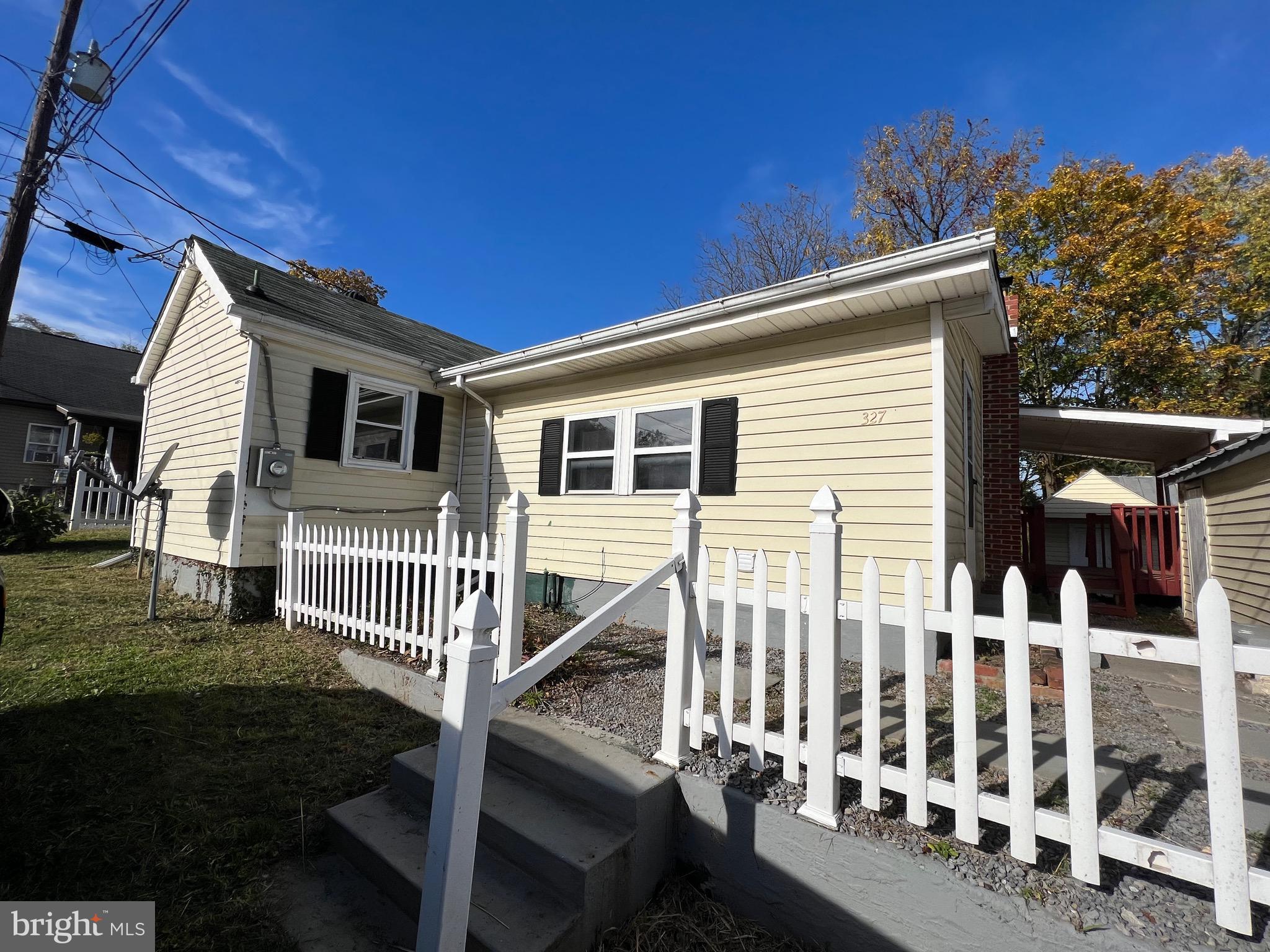 Three bedroom two bath home located in Inwood, West Virginia. (Please note the third bedroom is very small.) the space can better be used as a two bedroom two bath with a small office. The house size is about 1100 ft.² has a one car garage and a storage shed/play shed. The rear and side are fenced in: pets are welcomed with a non- refundable deposit and pet limit is set. Stove and refrigerator are supplied. You will need to get your own washer and dryer. Credit doesn’t need to be perfect just ensure income is there. No prior evictions within last 5 years will be accepted. You must supply 3 months pay stubs and pass a background round check through rent spree to be accepted as a tenant. You must pay security deposit and 1st month rent up front to secure the home. We can prorate rent should you decide to move in sooner and the home is available asap!