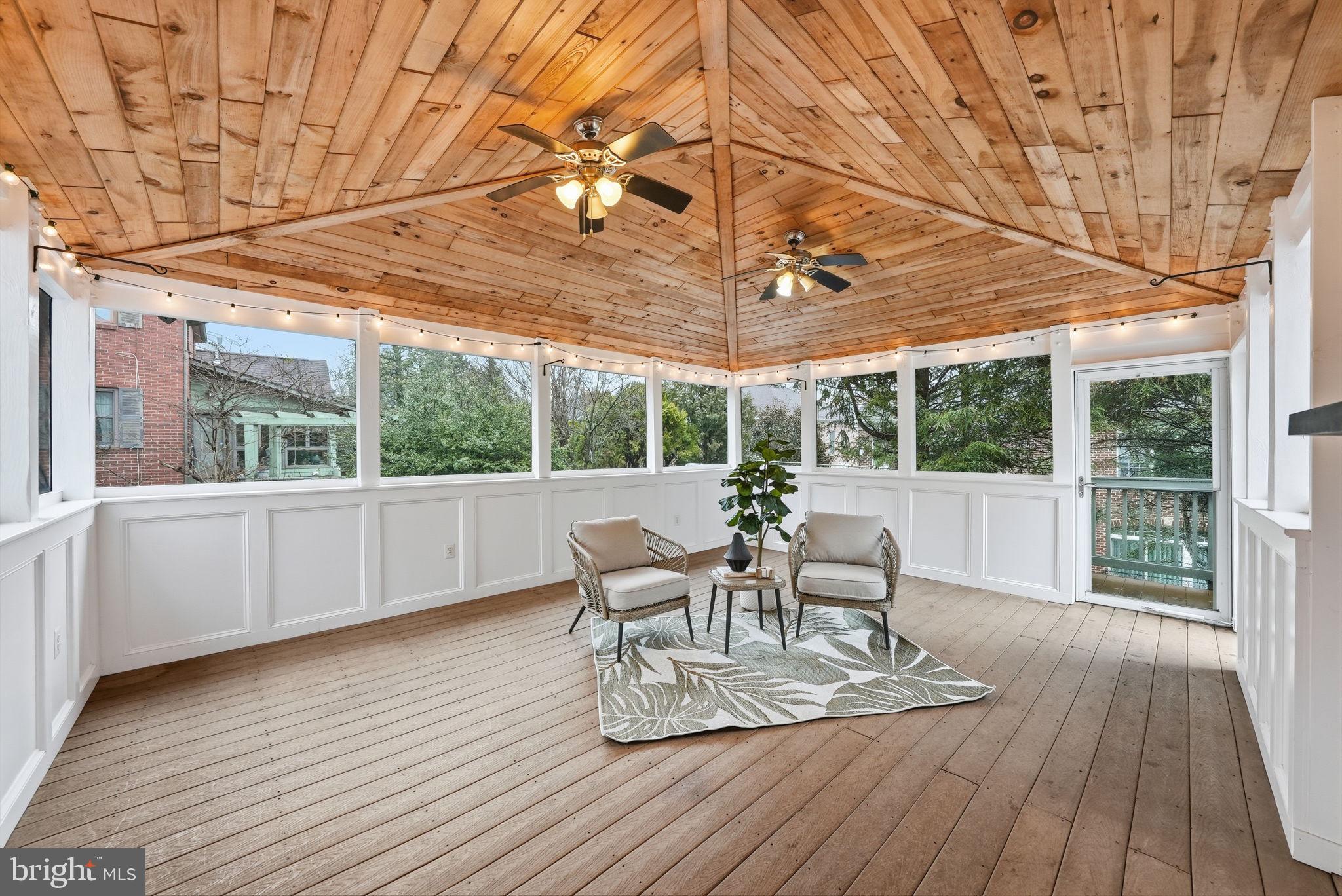 TARA - LEEWAY HEIGHTS - Residential