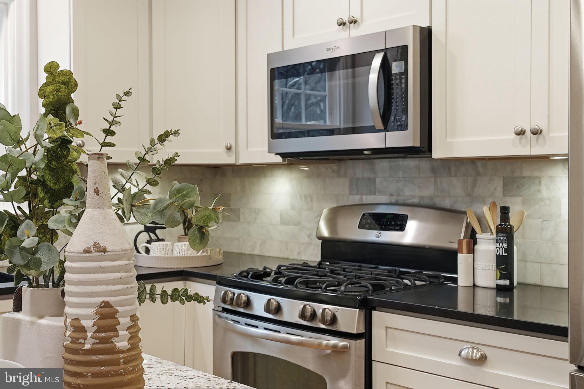 TARA - LEEWAY HEIGHTS - Residential