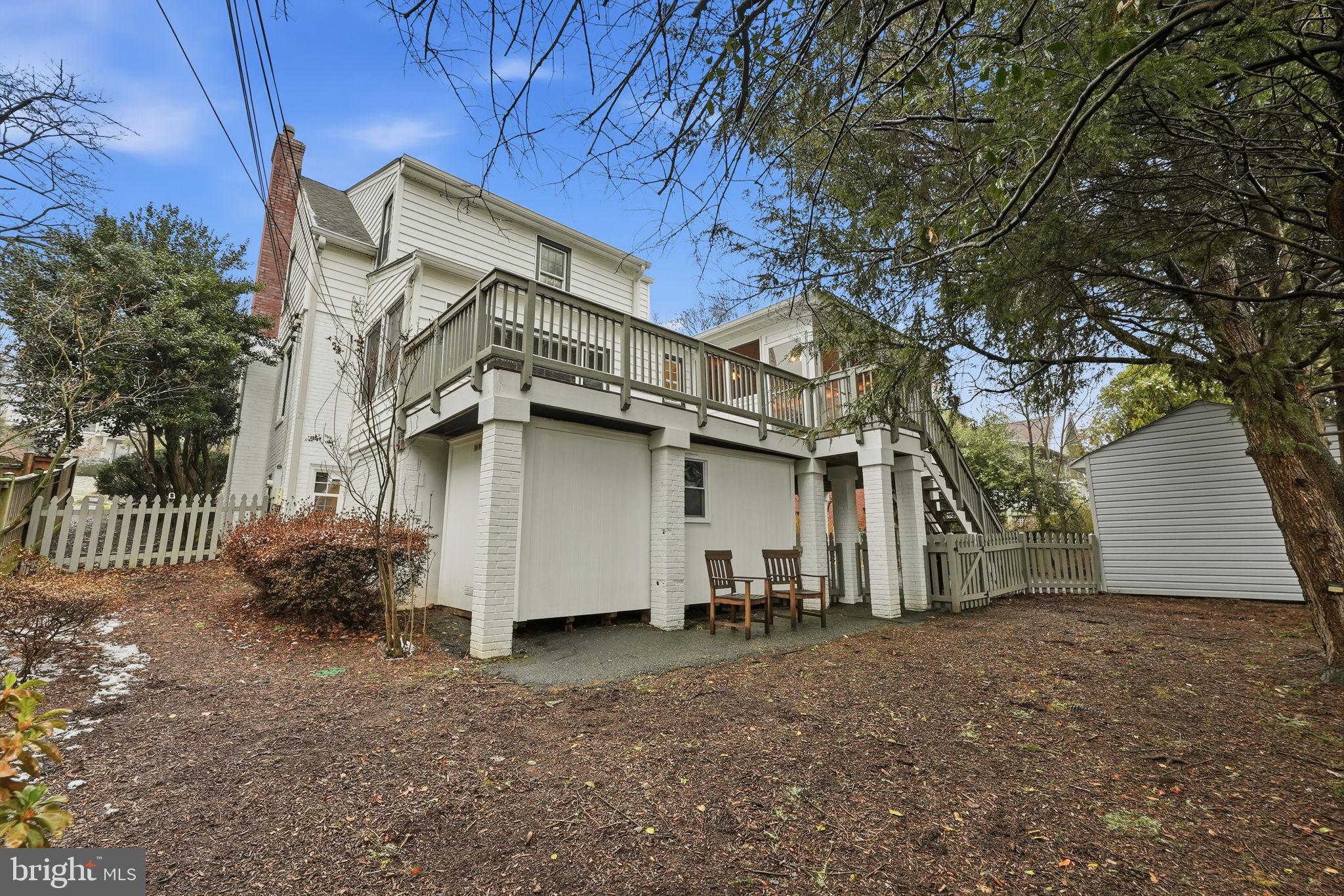 TARA - LEEWAY HEIGHTS - Residential