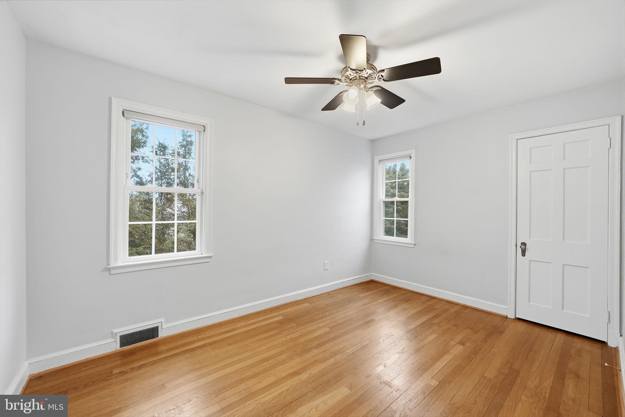 TARA - LEEWAY HEIGHTS - Residential