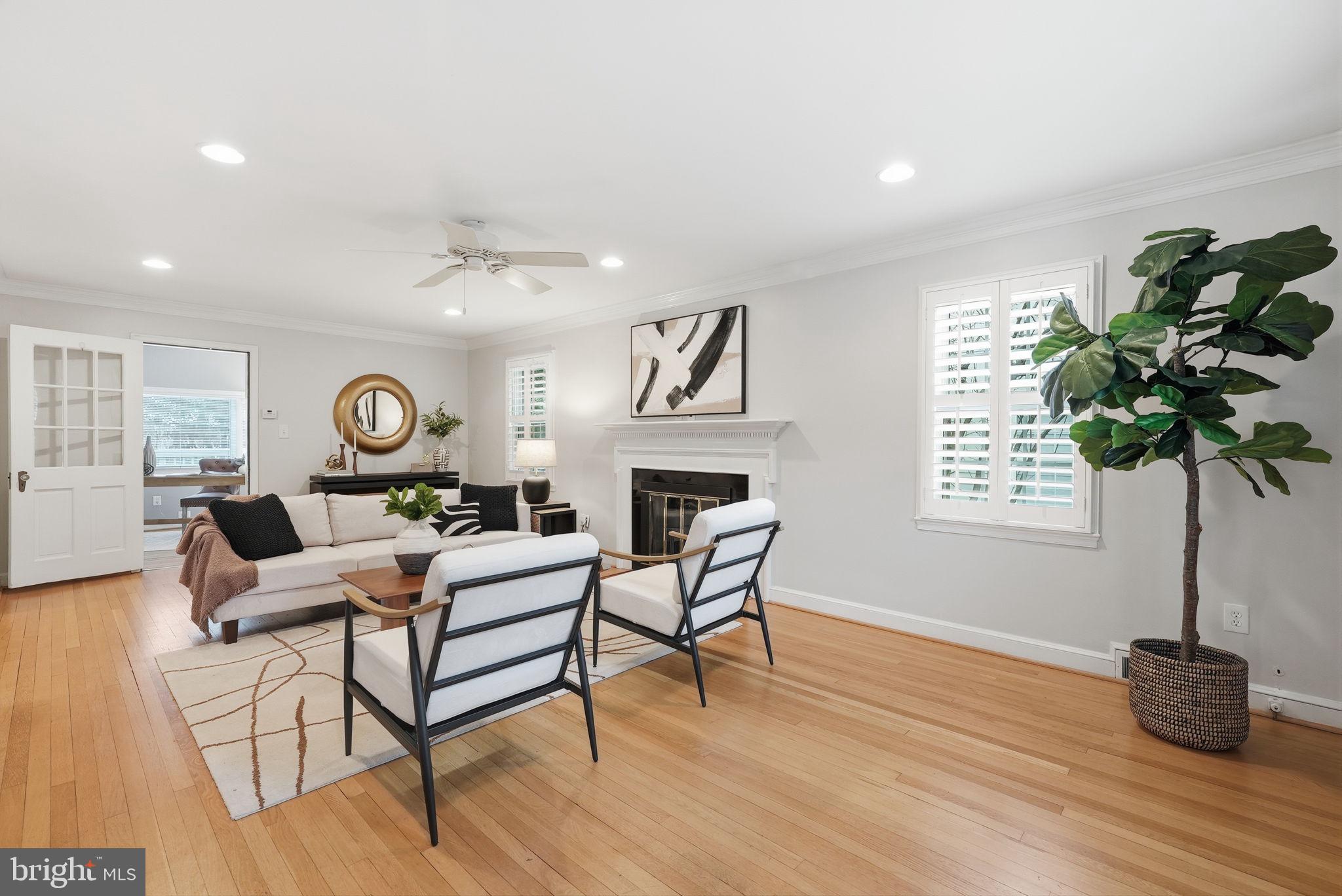 TARA - LEEWAY HEIGHTS - Residential