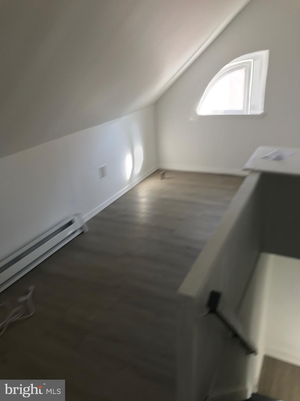 4832 E ROOSEVELT BOULEVARD E 2