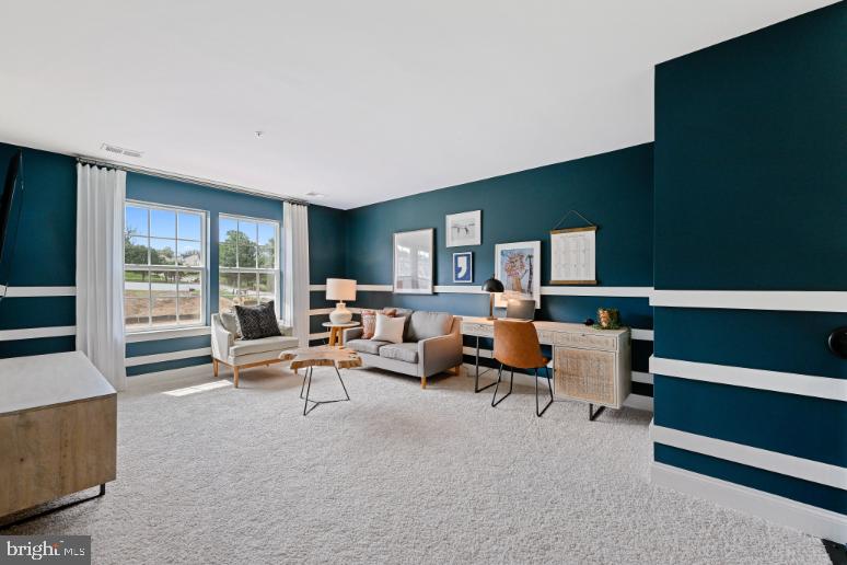 GREENWOOD VILLAGE - Residential