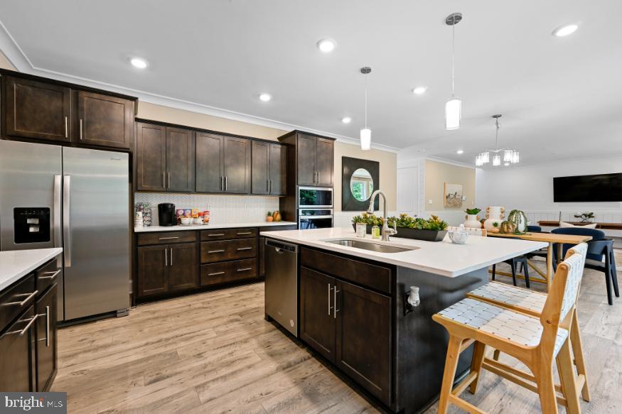 GREENWOOD VILLAGE - Residential