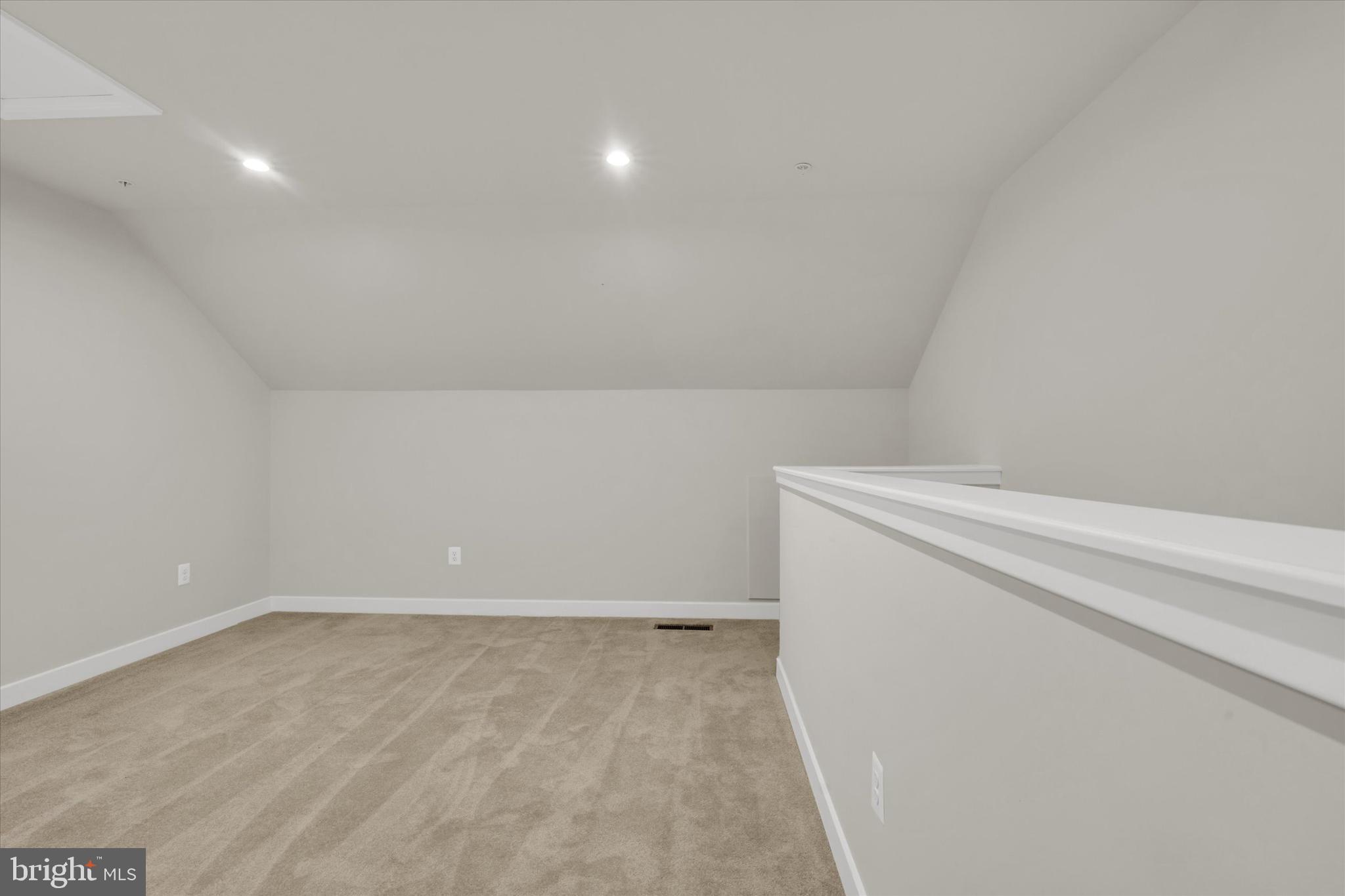 ELKRIDGE CROSSING - Residential Lease