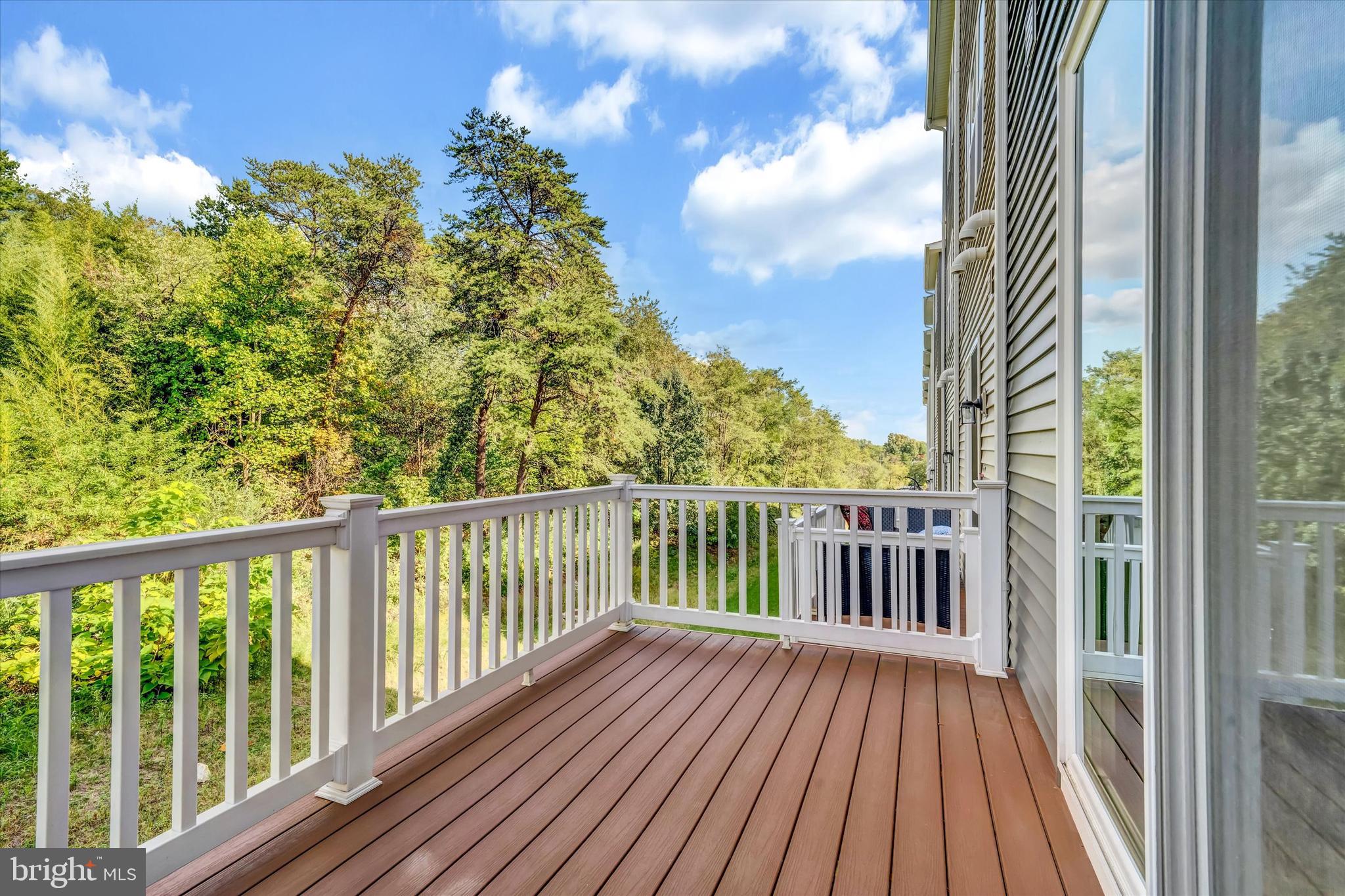 ELKRIDGE CROSSING - Residential Lease