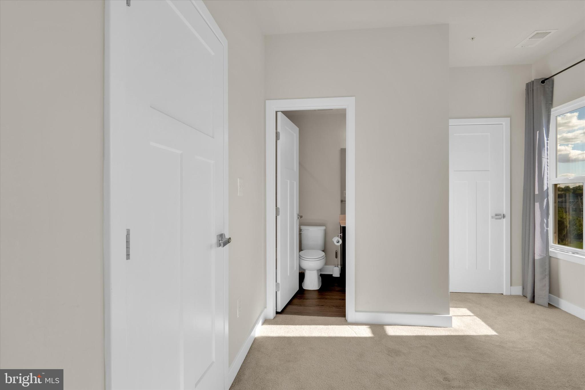 ELKRIDGE CROSSING - Residential Lease