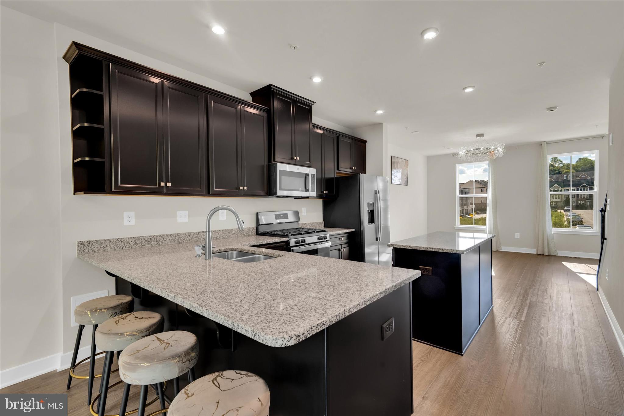 ELKRIDGE CROSSING - Residential Lease